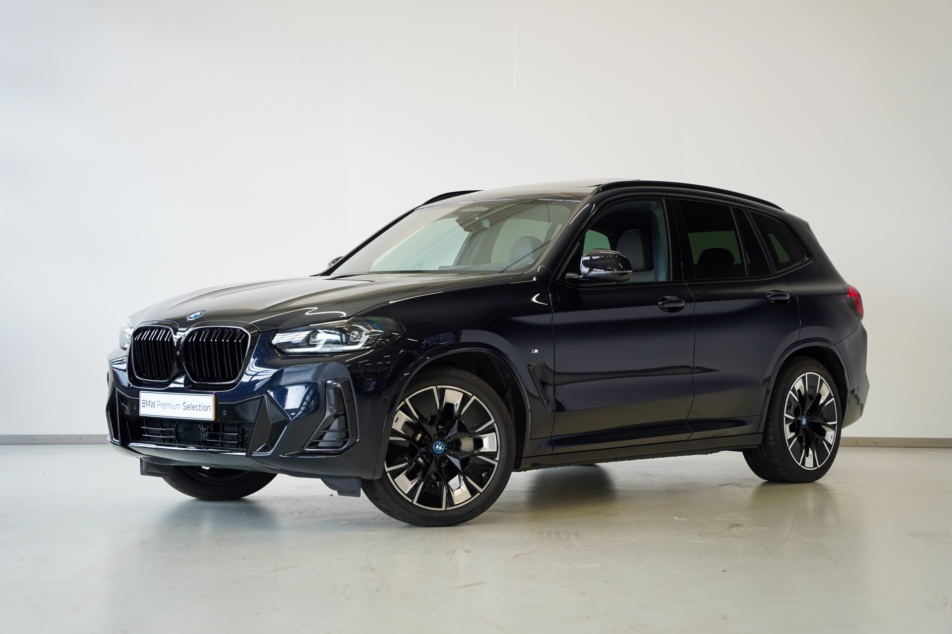 BMW iX3 High Executive M Sportpakket Shadow Line