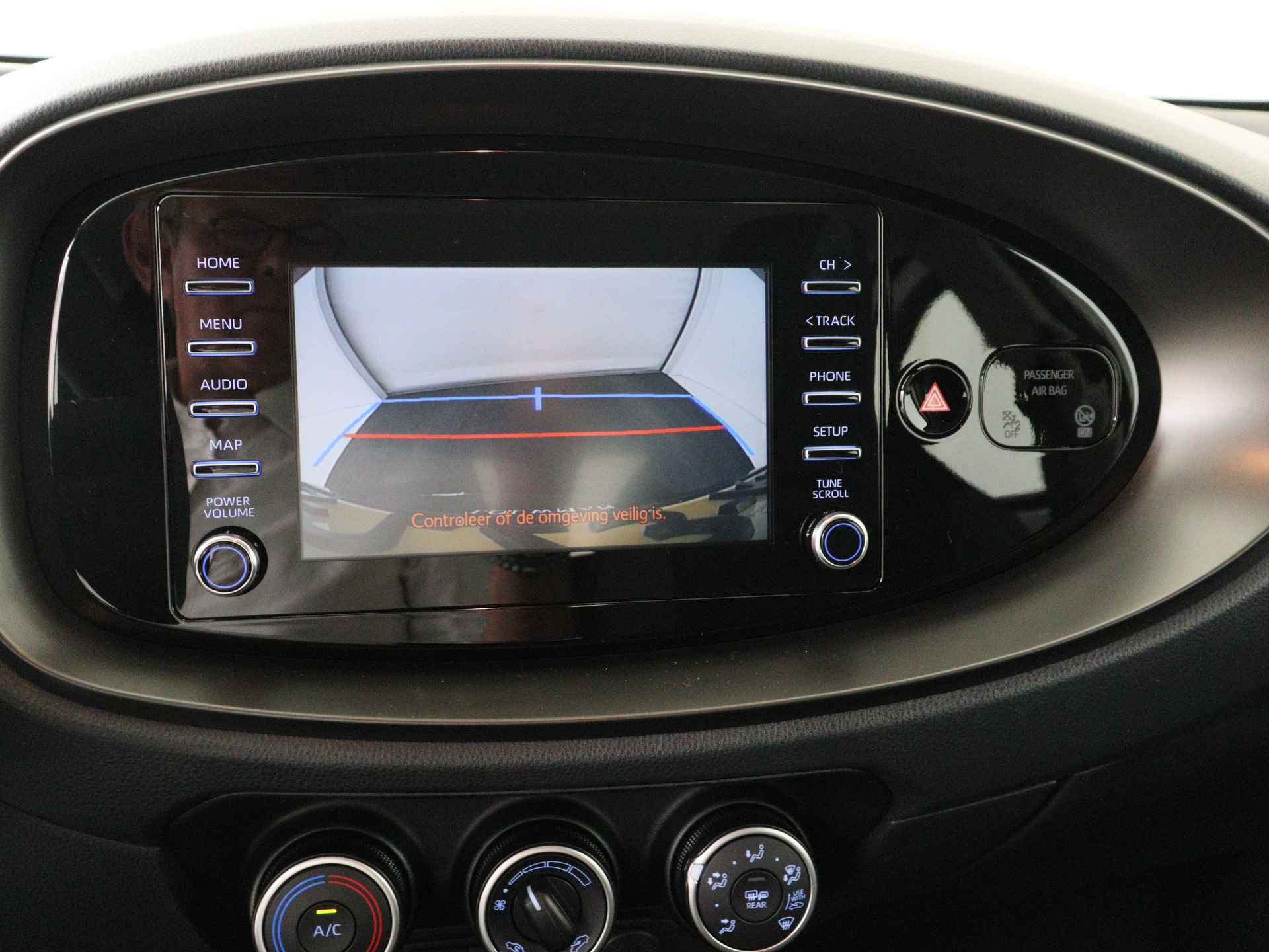 Toyota Aygo X 1.0 VVT-i S-CVT play *demo | Airco | Cruise Control | Apple CarPlay/ Android Auto | - 11/38