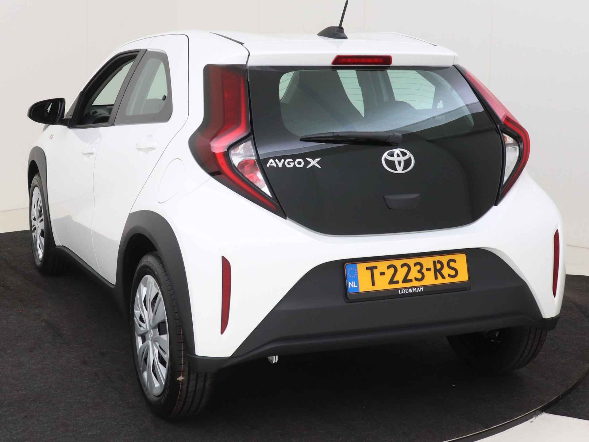 Toyota Aygo X 1.0 VVT-i S-CVT play *demo | Airco | Cruise Control | Apple CarPlay/ Android Auto | - 16/38