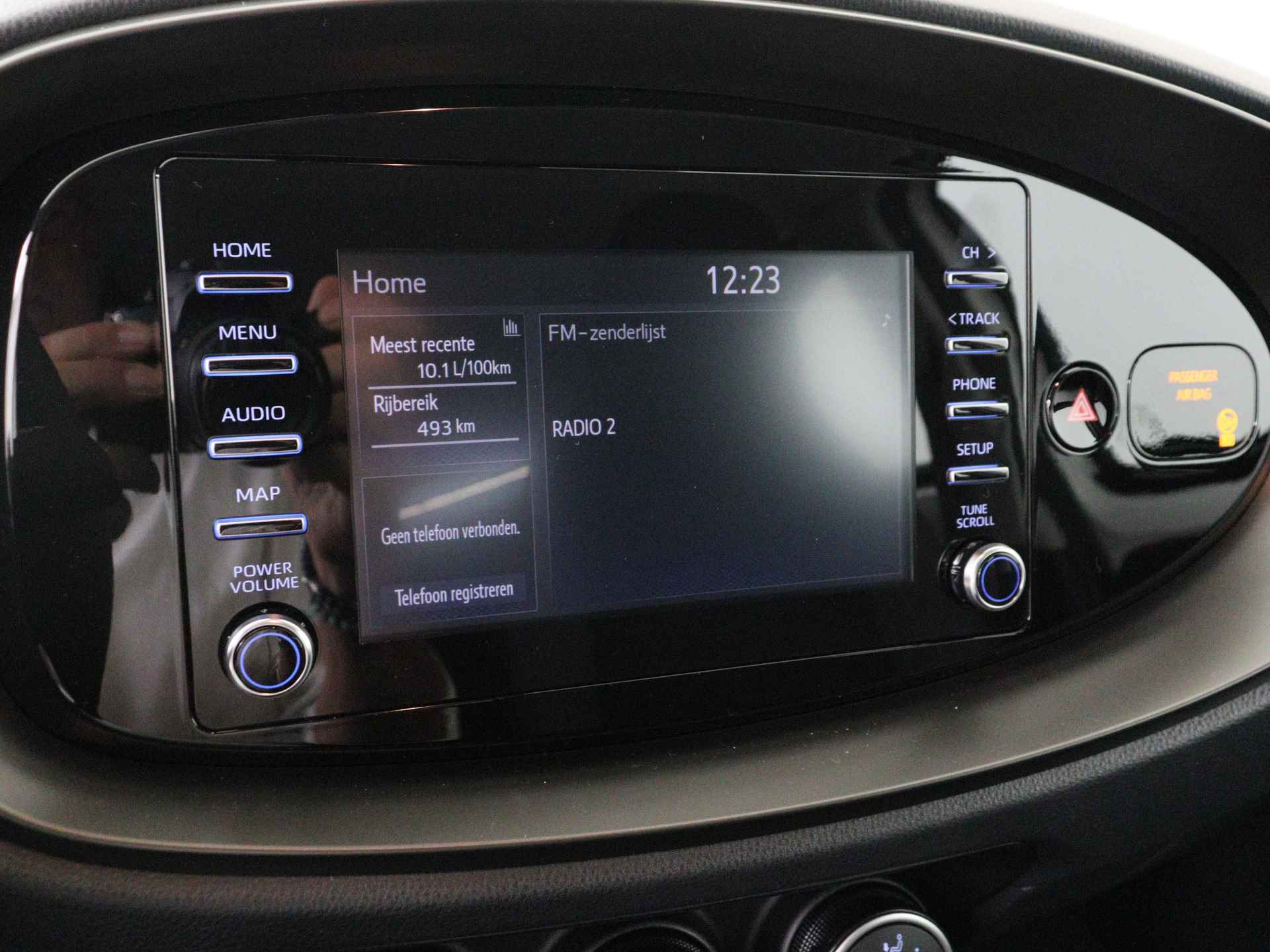 Toyota Aygo X 1.0 VVT-i S-CVT play *demo | Airco | Cruise Control | Apple CarPlay/ Android Auto | - 37/38