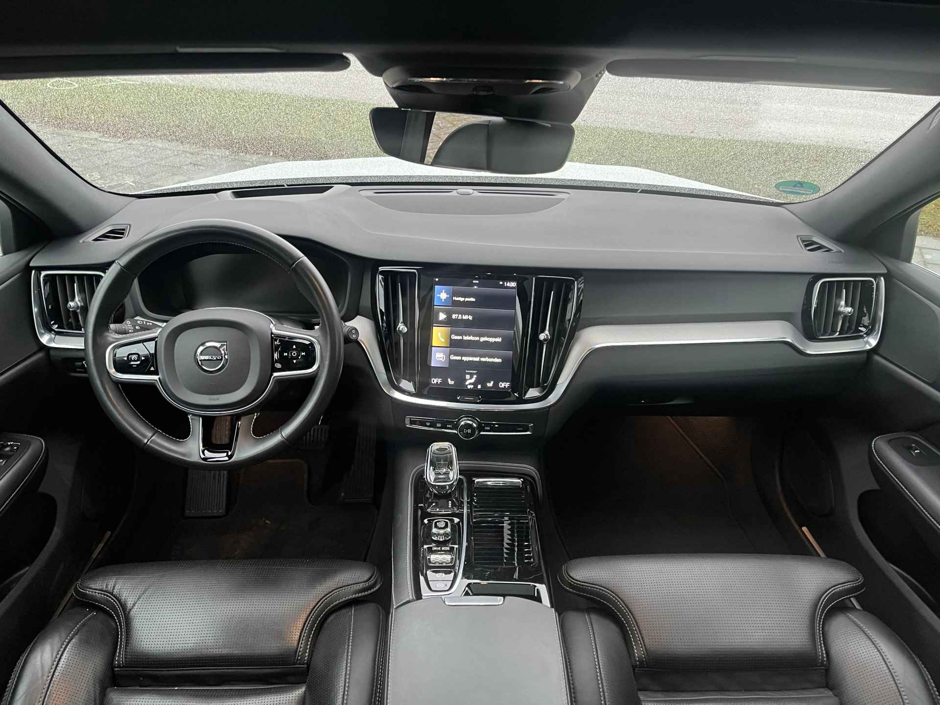 Volvo V60 T8 Twin Engine AWD Inscription Polestar | Rijklaarprijs | Massage stoelen | Pano dak - 9/33