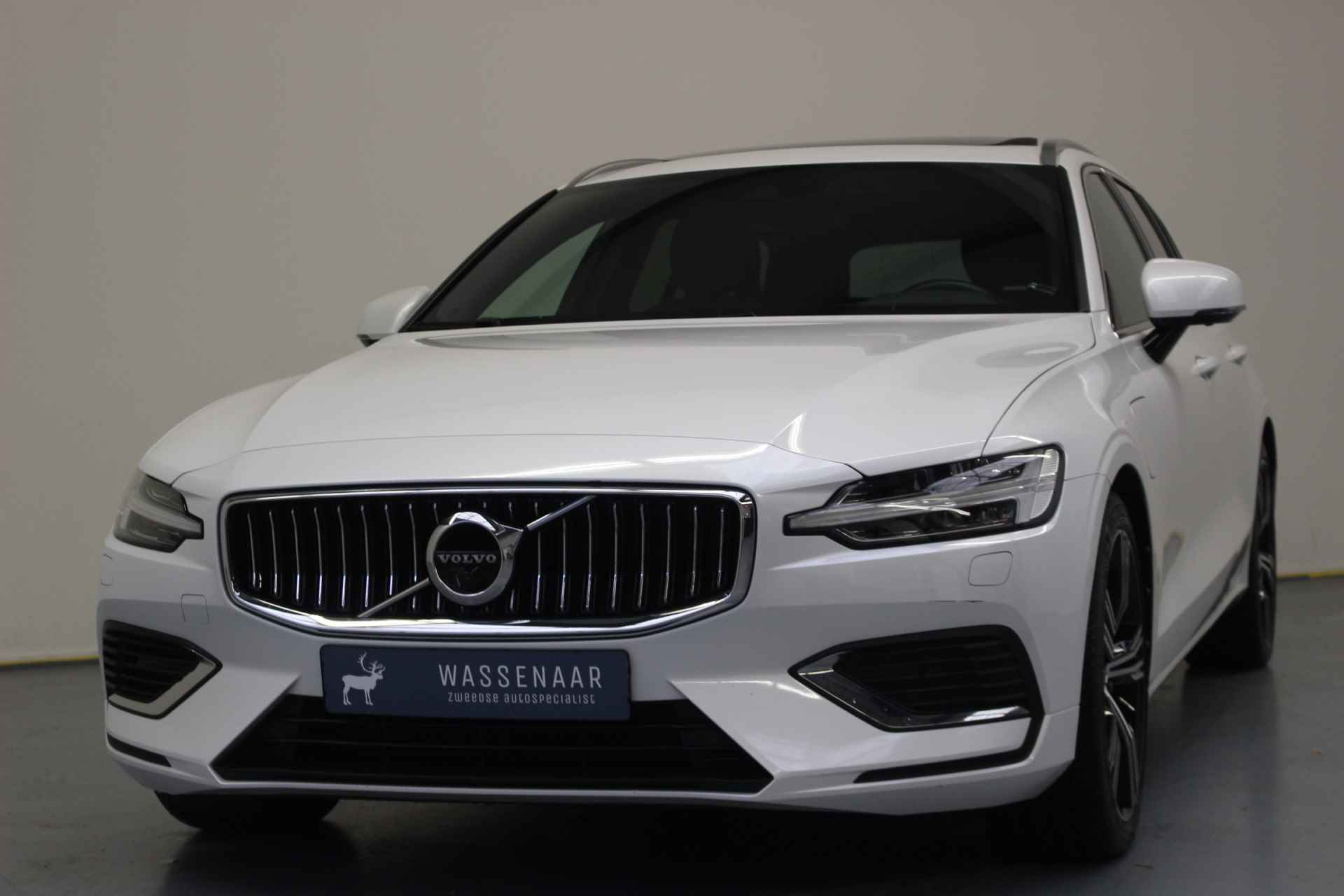 Volvo V60 T8 Twin Engine AWD Inscription Polestar | Rijklaarprijs | Massage stoelen | Pano dak - 19/33