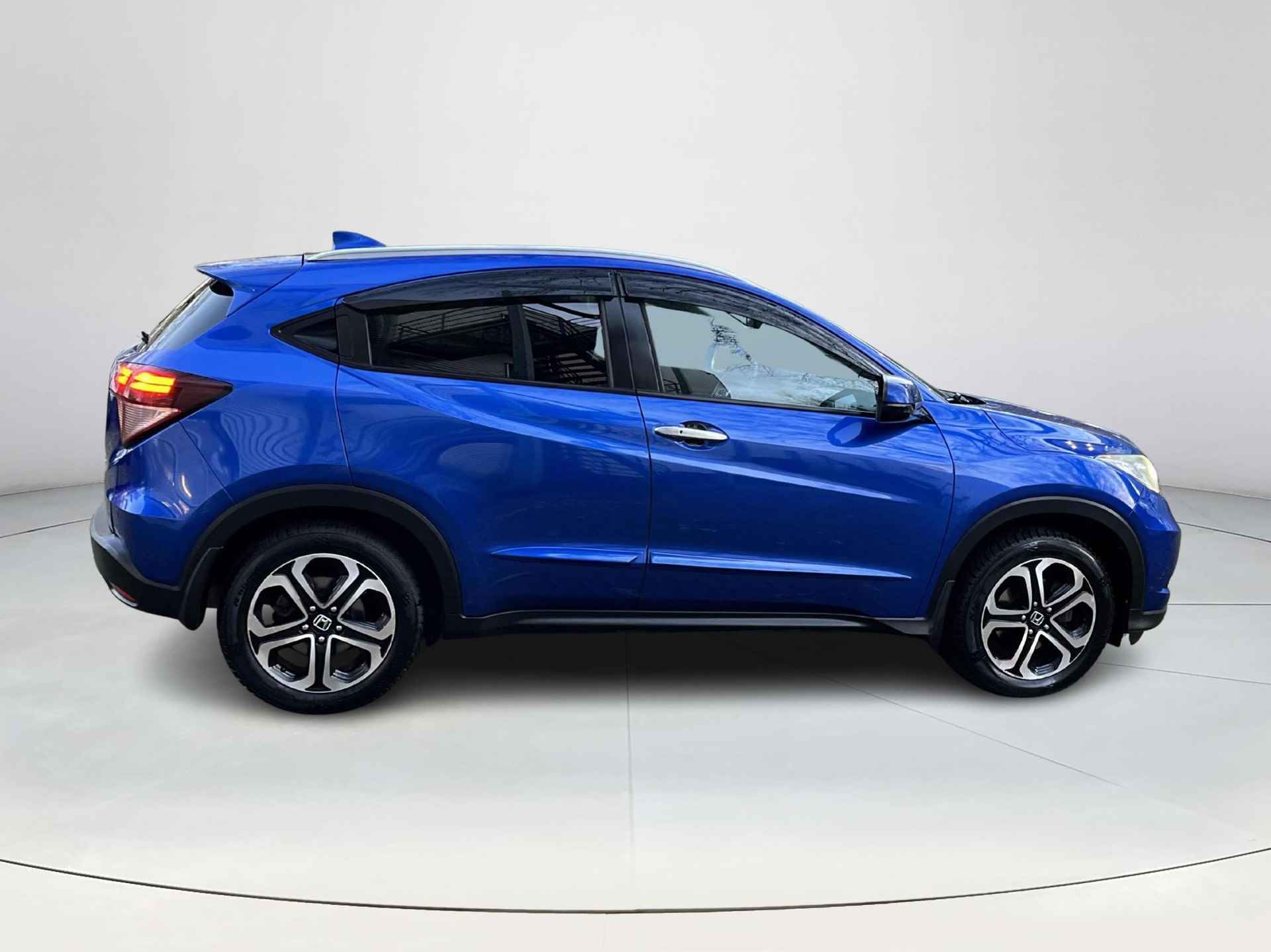 Honda HR-V 1.5 i-VTEC Executive - 6/18