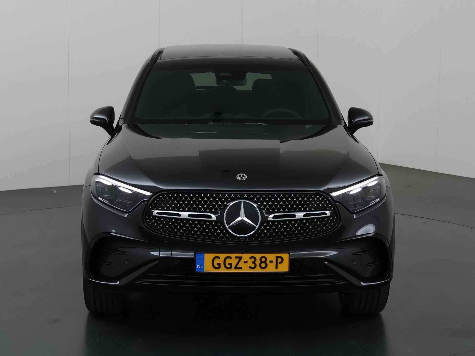 Mercedes-Benz GLC-klasse 300e 4MATIC AMG Line Panorama Schuifdak | Apple Carplay | Night pakket | Memory elek voorzetels | Digital light | 20inch Lm Velgen | 360 camera | Premium pakket - 4/50