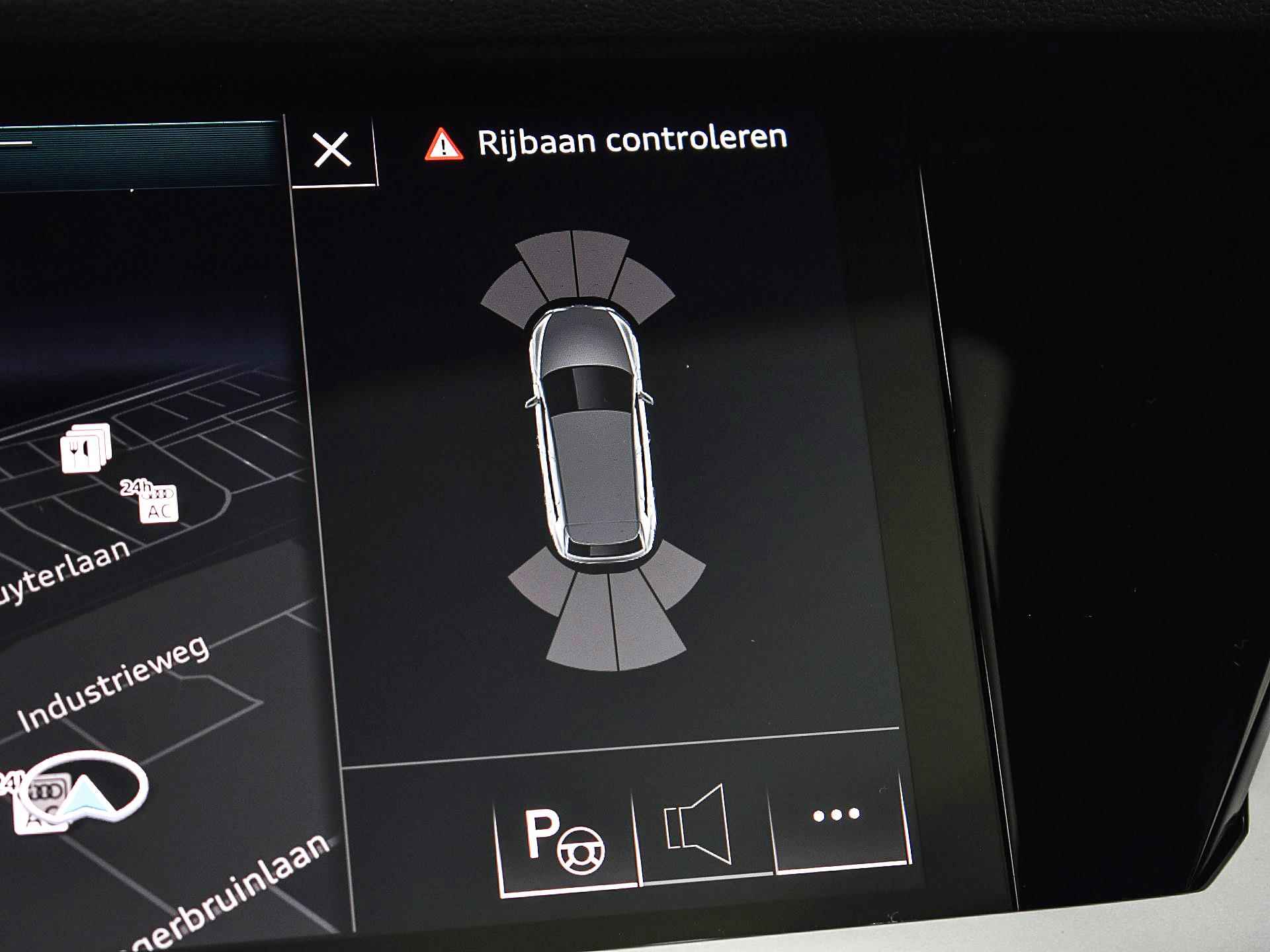 Audi A3 Sportback 40 TFSIe 204pk S-Tronic Business Edition | Panoramadak | Apple Car Play | Parkeerassistent | Elek. Achterklep | Cruise Control | P-Sensoren | Clima | 12 maanden BOVAG Garantie - 6/30
