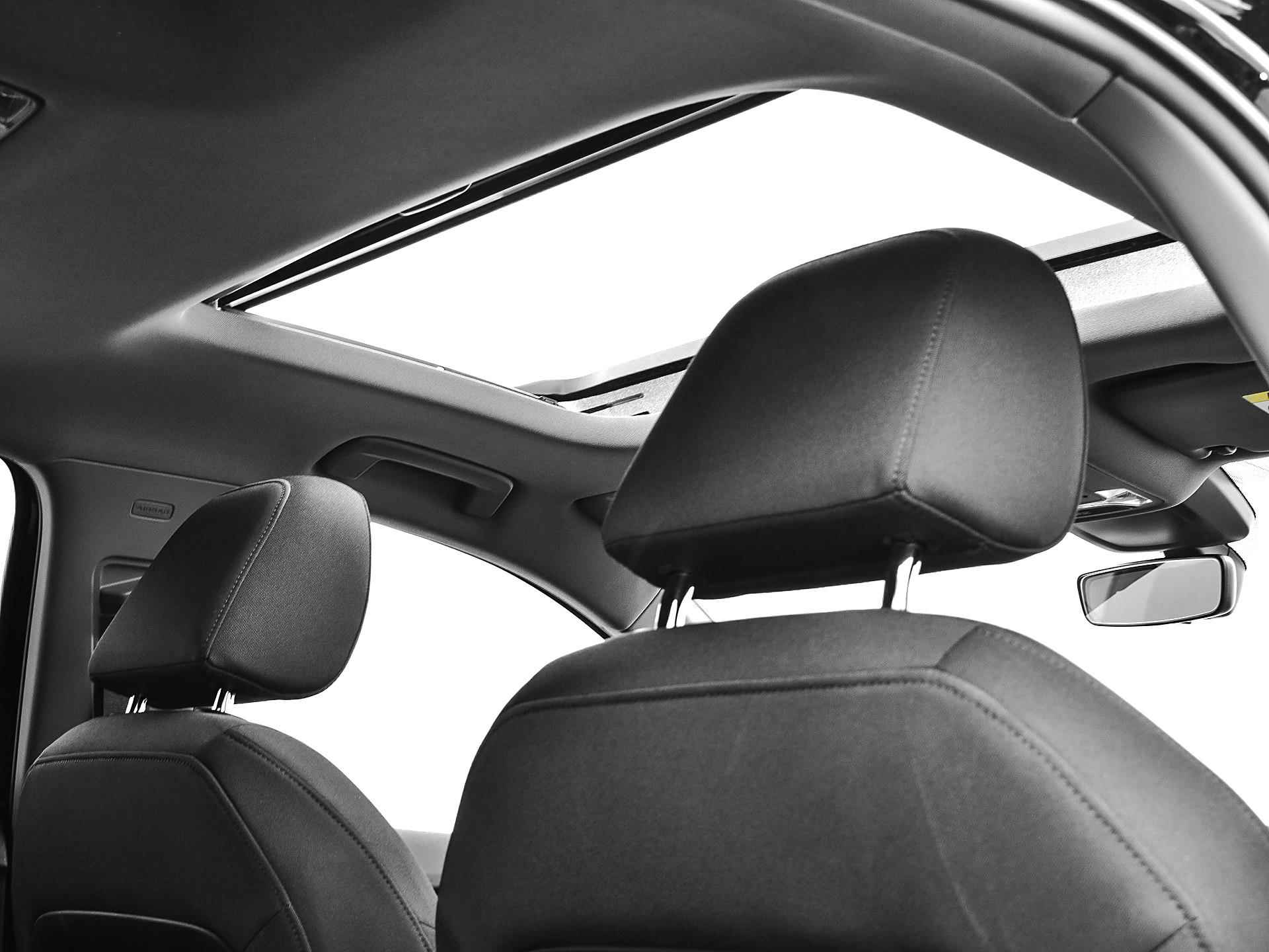 Audi A3 Sportback 40 TFSIe 204pk S-Tronic Business Edition | Panoramadak | Apple Car Play | Parkeerassistent | Elek. Achterklep | Cruise Control | P-Sensoren | Clima | 12 maanden BOVAG Garantie - 10/30