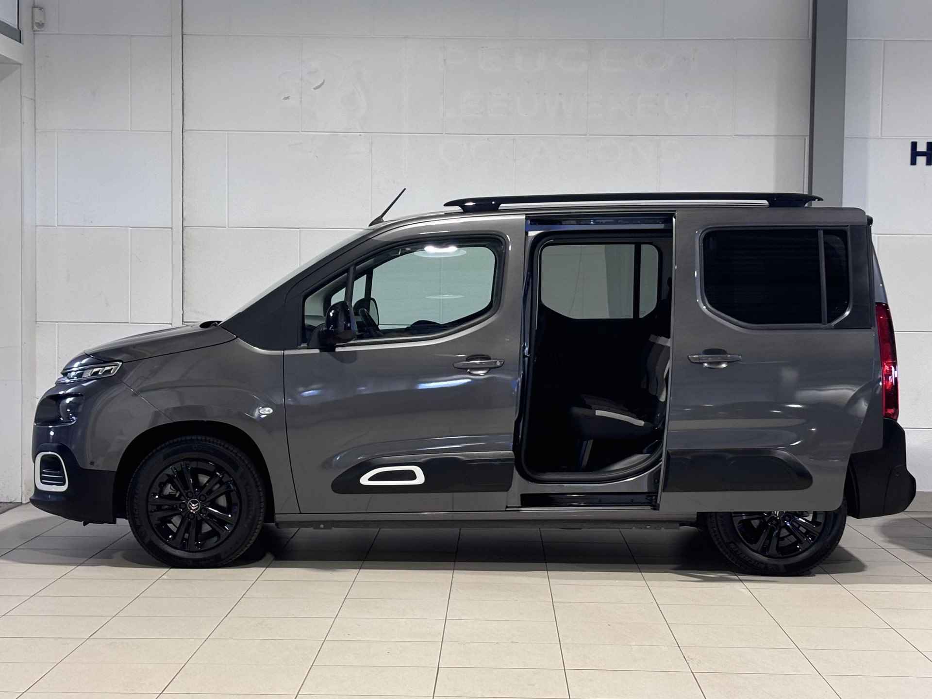 Citroën Berlingo MPV Feel Pack 1.2 Turbo 130pk EAT8 AUTOMAAT | CAMERA | CLIMA | CRUISE | APPLE CARPLAY / ANDROID AUTO | DAB+ - 12/57