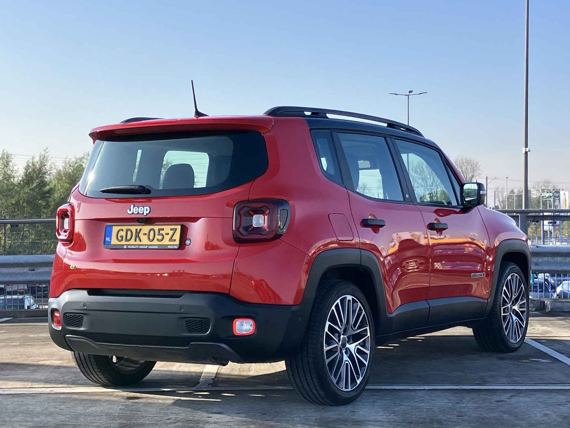 Jeep Renegade 1.5T e-Hybrid Summit Schuifdak / 19" Velgen - 37/55