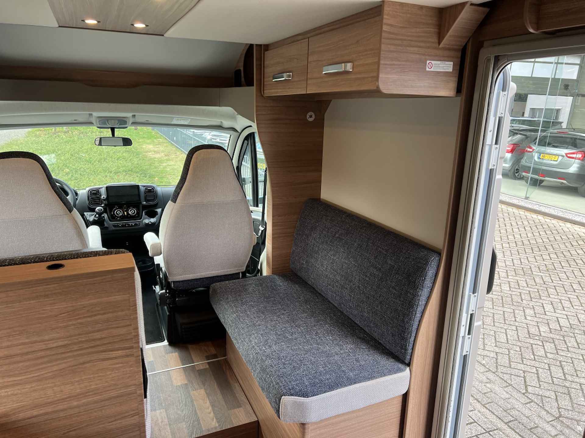 Weinsberg R58 CaraSuite 650 MF | Navigatie | Cruise | Trekhaak | Douche - 19/40