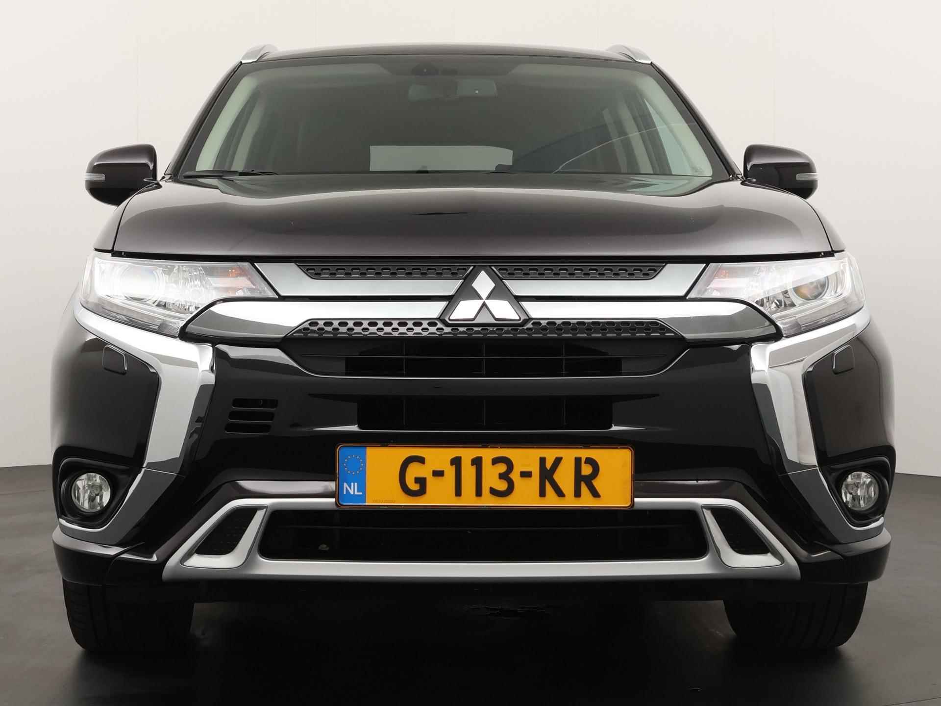 Mitsubishi Outlander 2.4 PHEV Pure+ - 9/31