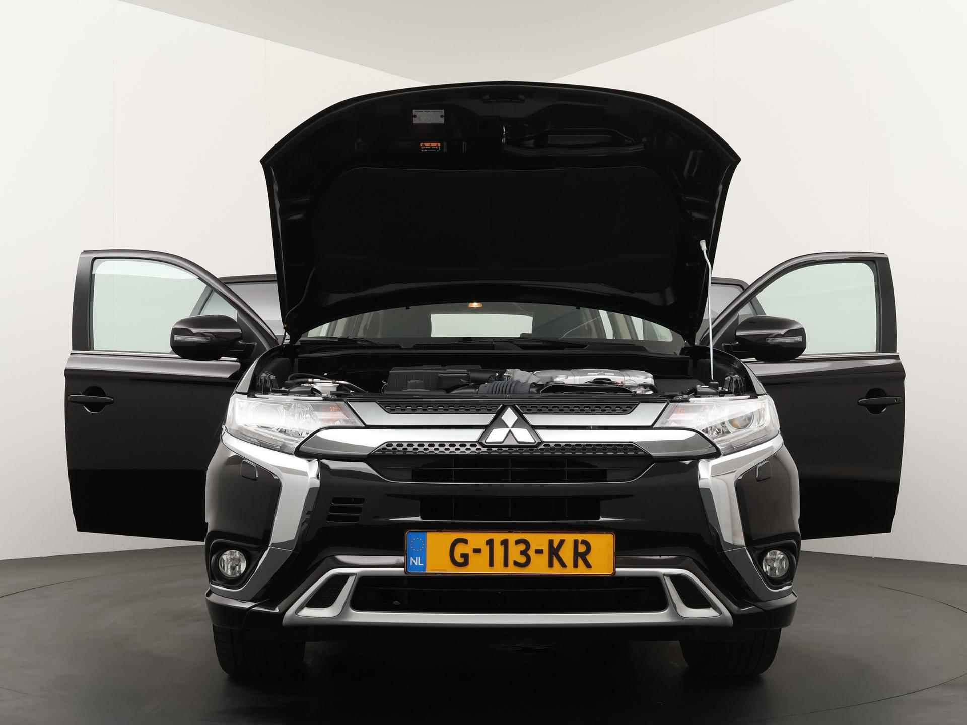 Mitsubishi Outlander 2.4 PHEV Pure+ - 27/31