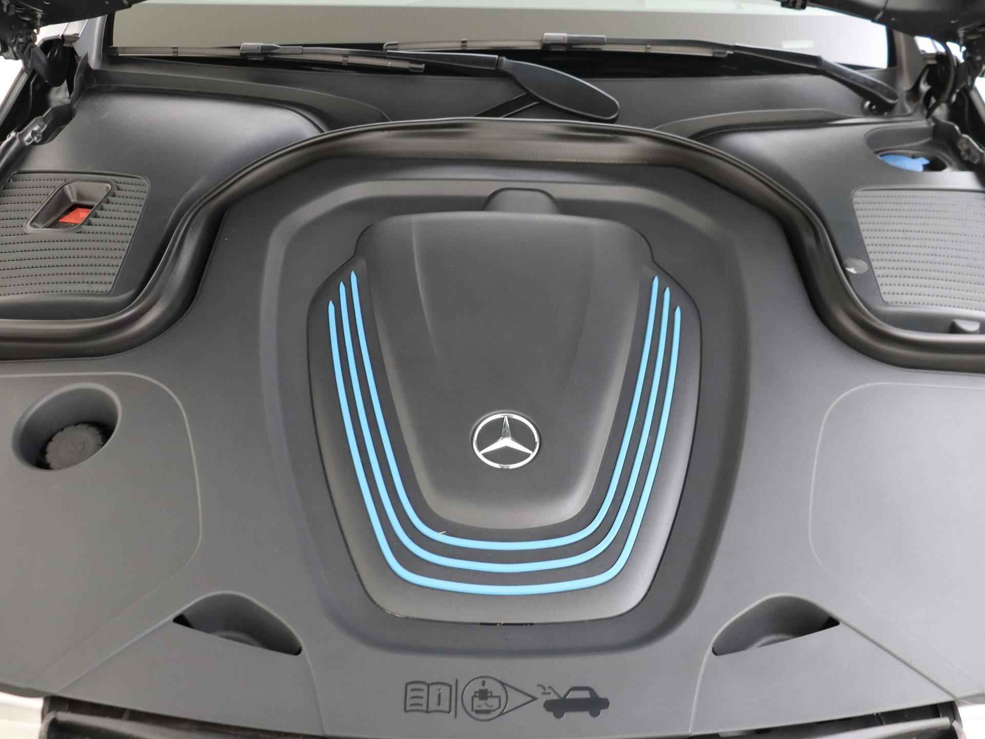 Mercedes-Benz EQC 400 4MATIC Business Solution AMG 80 kWh / Schuifdak/ Night/ 20 inch/ Burmester/ Designo Selenietgrijs Magno - 11/37