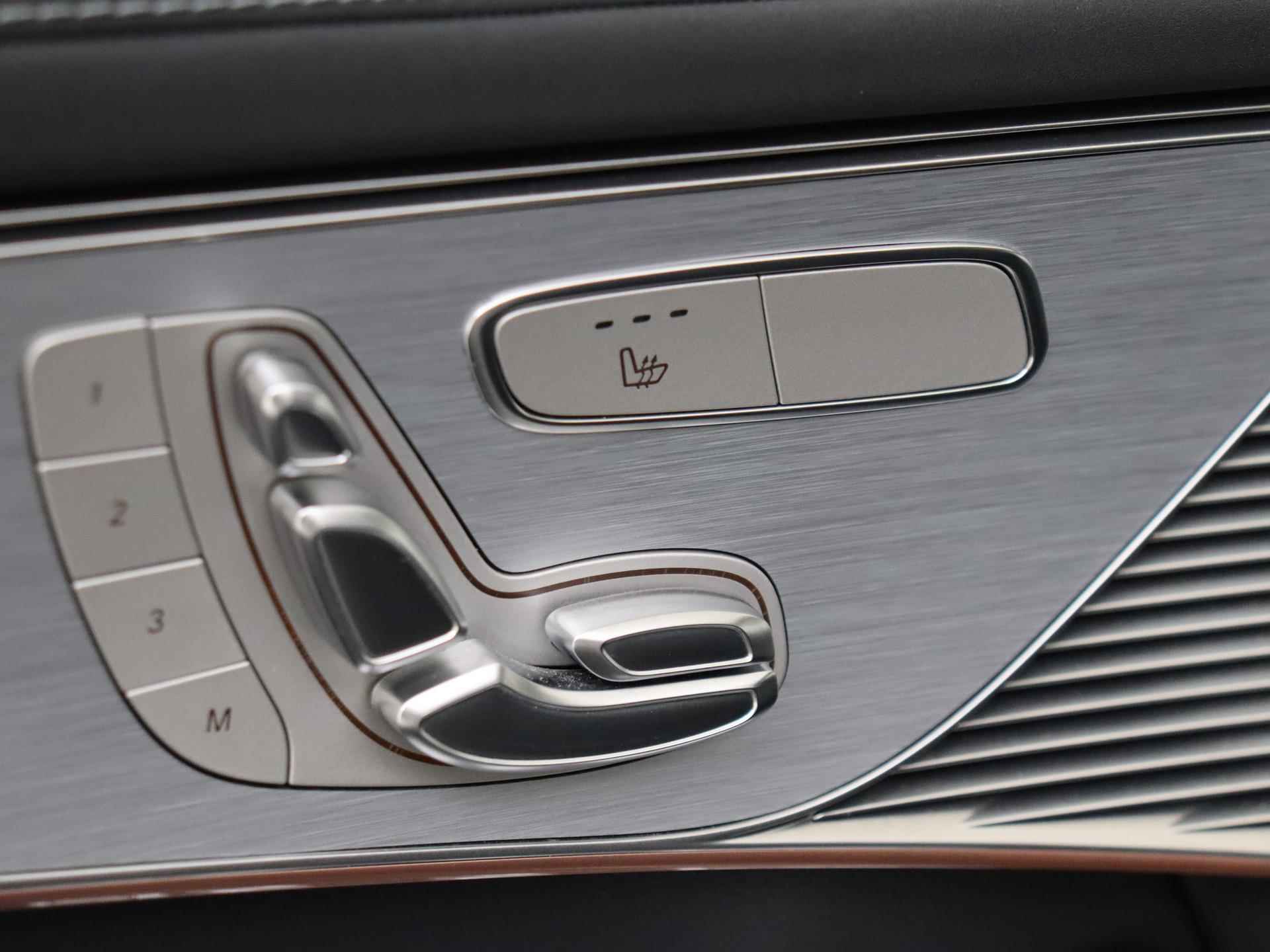 Mercedes-Benz EQC 400 4MATIC Business Solution AMG 80 kWh / Schuifdak/ Night/ 20 inch/ Burmester/ Designo Selenietgrijs Magno - 27/37