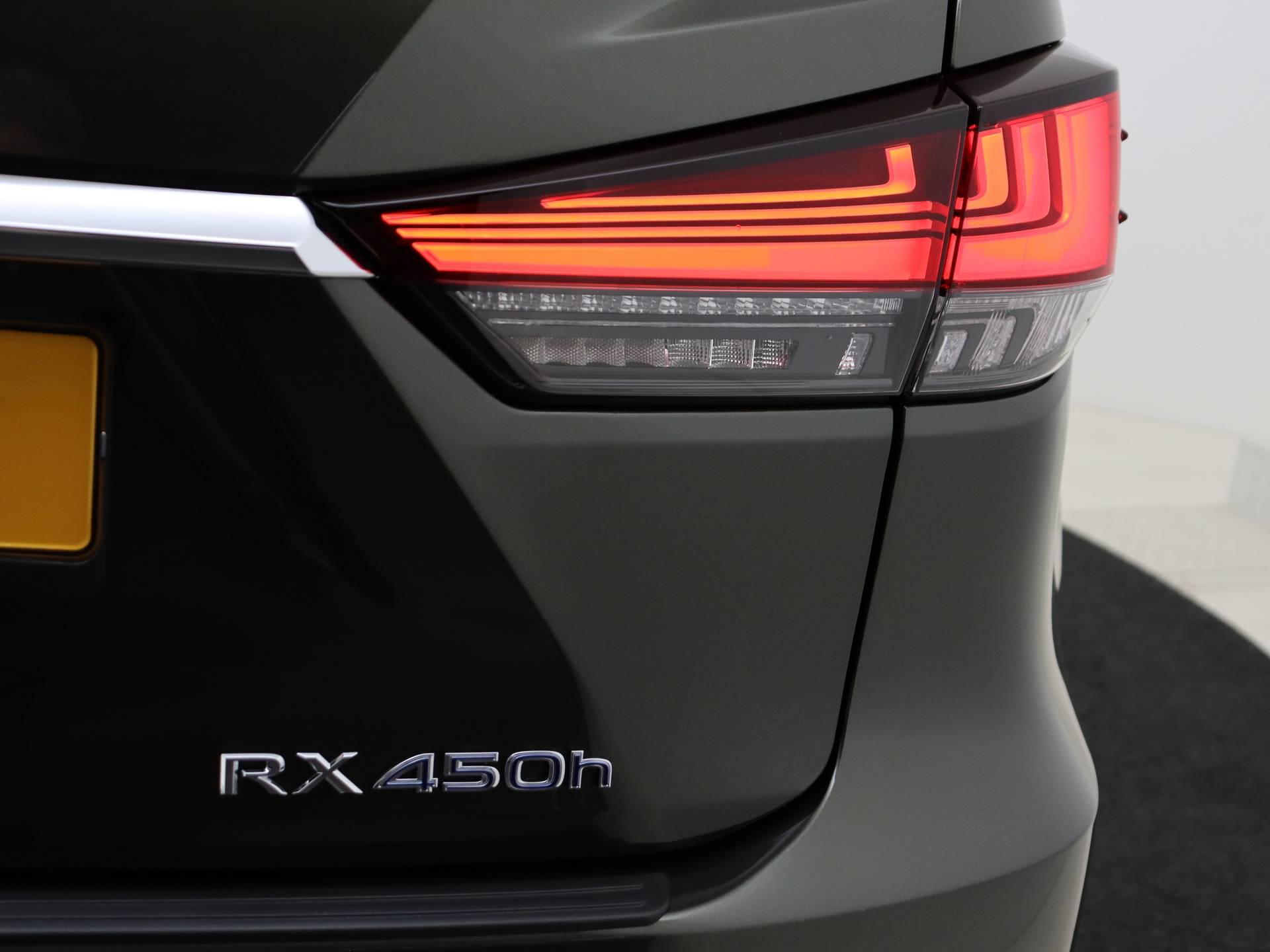 Lexus RX 450h AWD President Line | Mark Levinson | 360 Camera | Head Up DIsplay | . - 40/60
