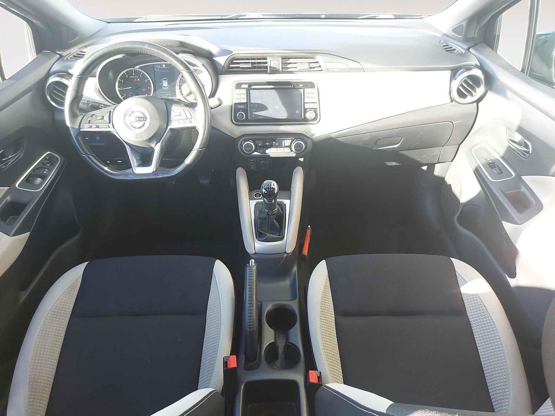 Nissan Micra 0.9 IG-T Tekna | 360-Camera | Parkeersensoren achter | Dodehoek detectie | Bose-audio | Stoelverwarming | Navigatie | Apple Carplay/Android auto | Automatische regen/lichtsensor | - 24/41