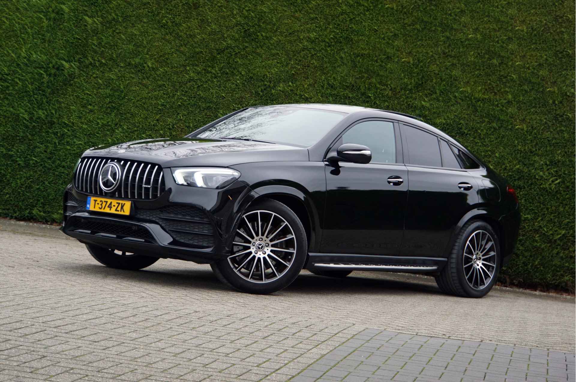 Mercedes-Benz GLE Coupé GLE 350 e 4M AMG line | Ventilatie HUD Nappaleder Luchtvering Trekhaak - 13/68