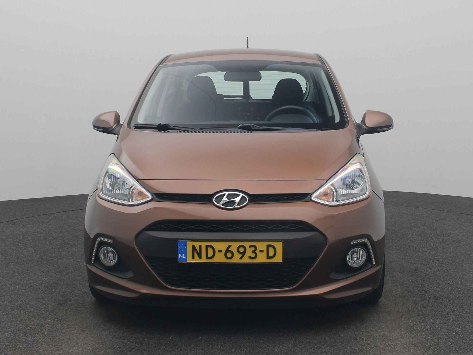 Hyundai i10 1.0i i-Motion Premium | Airco | Cruise Control | Multifunctioneel Stuurwiel | Lichtmetalen Velgen | Slechts 41.000km | - 3/44