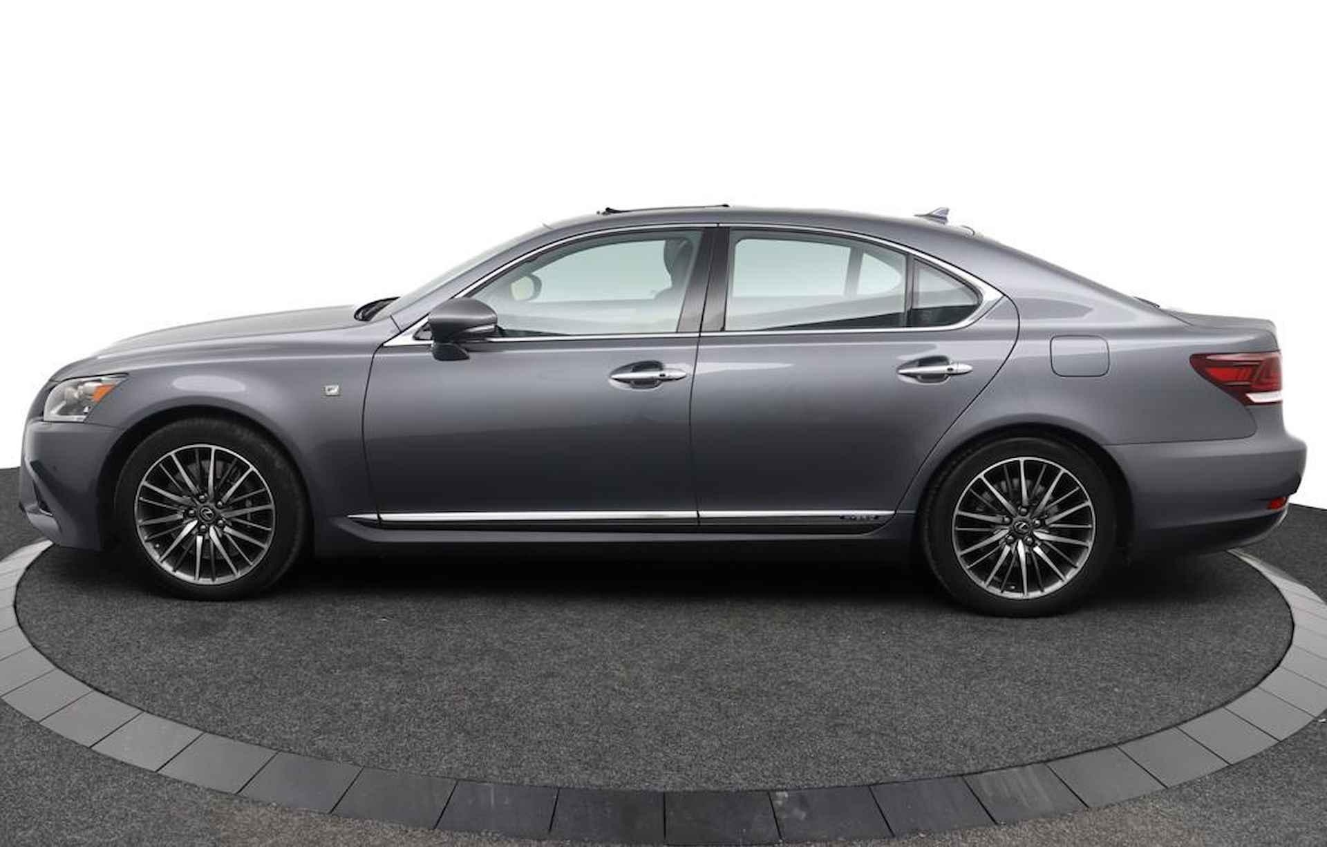 Lexus LS 600h F Sport Line | Uniek! | Schuif-/kanteldak | Adaptive Cruise Control | Blind Spot Monitor | - 3/58