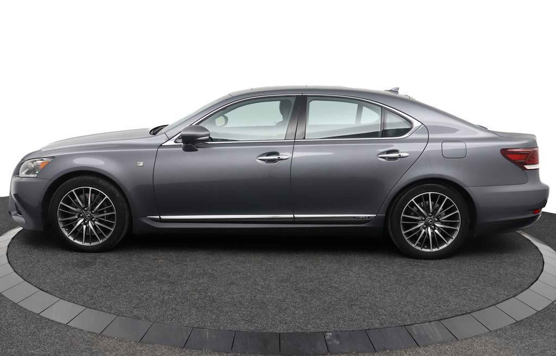 Lexus LS 600h F Sport Line | Uniek! | Schuif-/kanteldak | Adaptive Cruise Control | Blind Spot Monitor | - 36/58