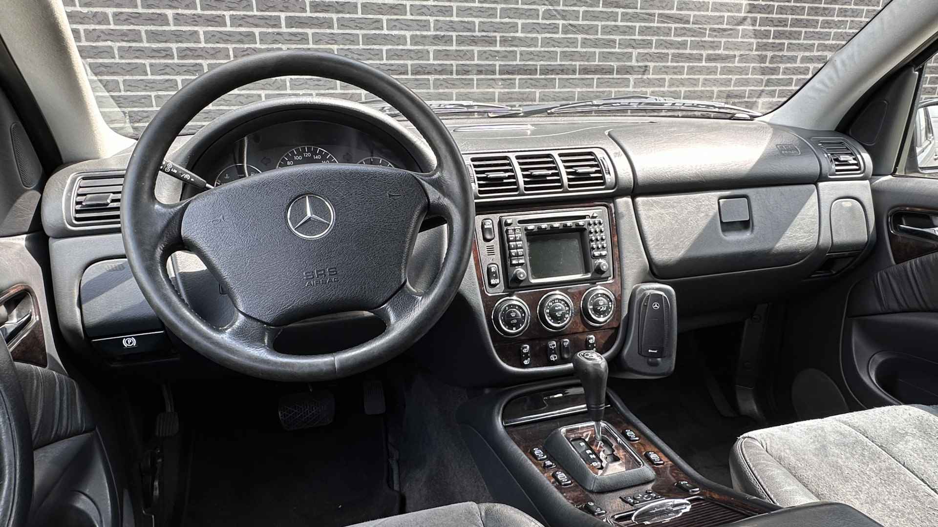 Mercedes-Benz M-Klasse 270 CDI Special Edition | Leder | Climate Control | Navigatie | Elektrisch pakket - 9/34