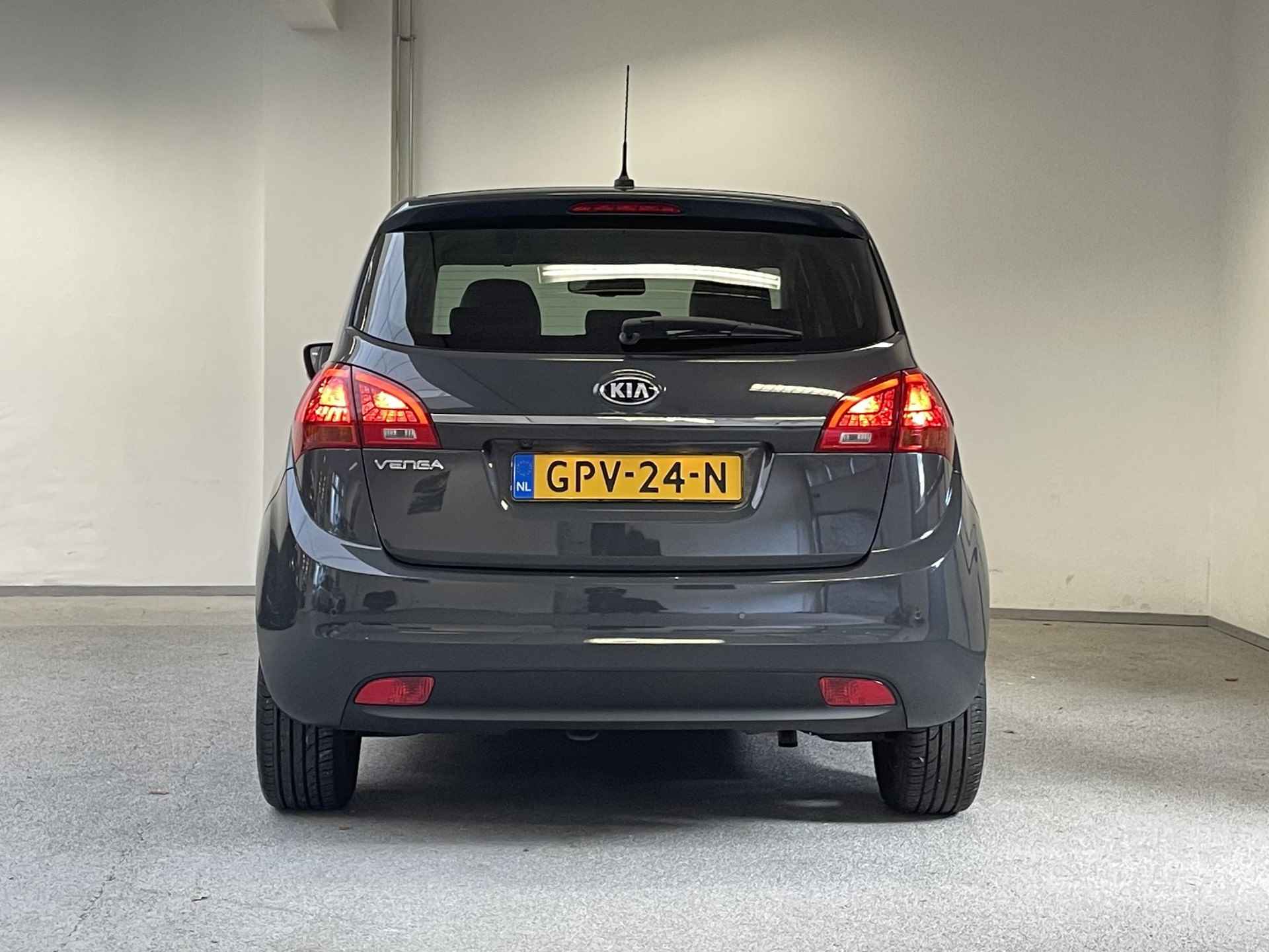 Kia Venga 1.6 CVVT DynamicPLusLine  | NAVI | CAMERA | STOEL/STUUR.V.W. | DEALERONDERHOUDEN | - 9/40