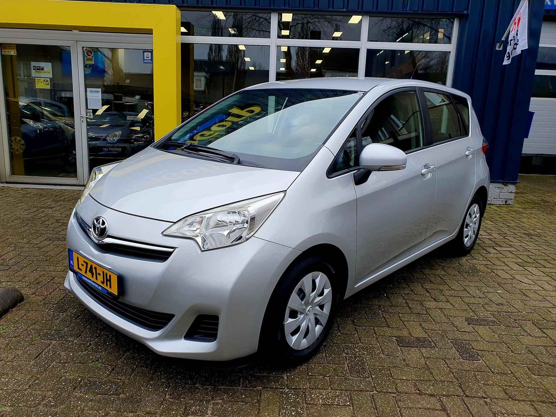 Toyota Verso-S 1.3 VVT-i Comfort Plus All-in prijs! - 23/30