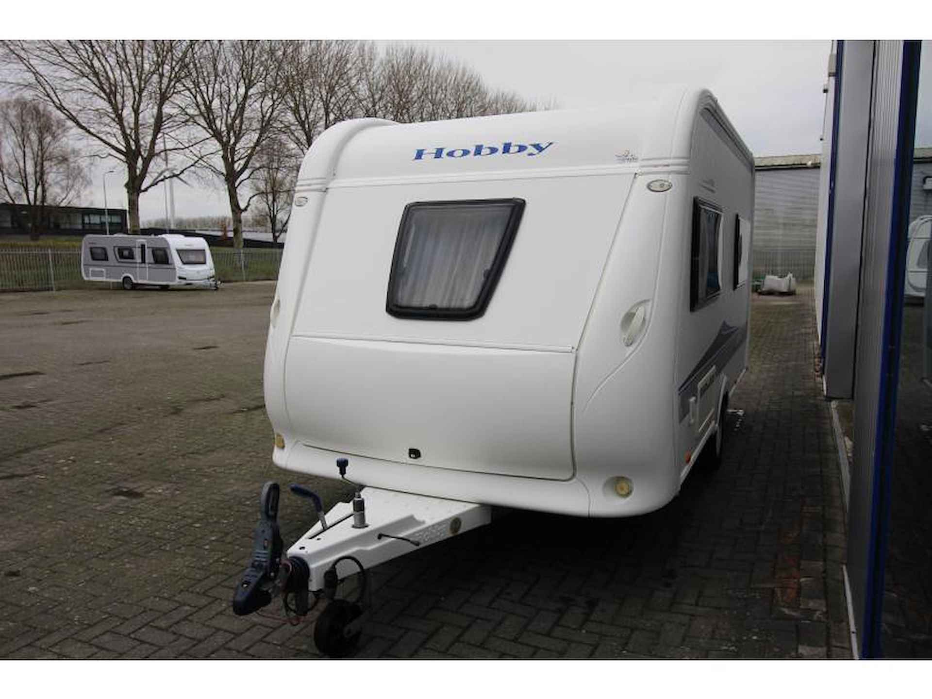 Hobby Excellent 410 SFE Voortent - 3/23