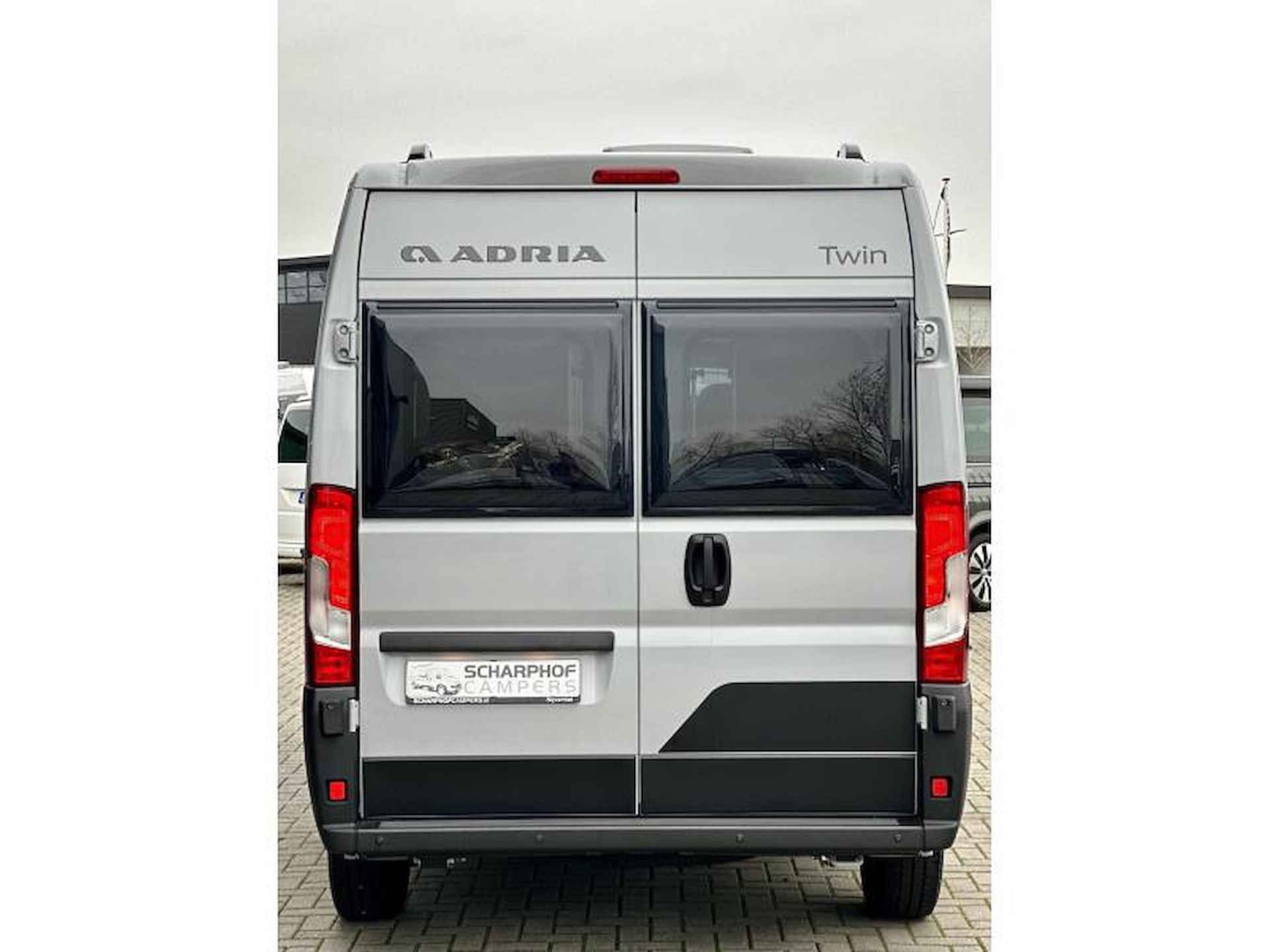 Adria Twin Supreme  600 SPB AUT 2024 VOL - 22/23