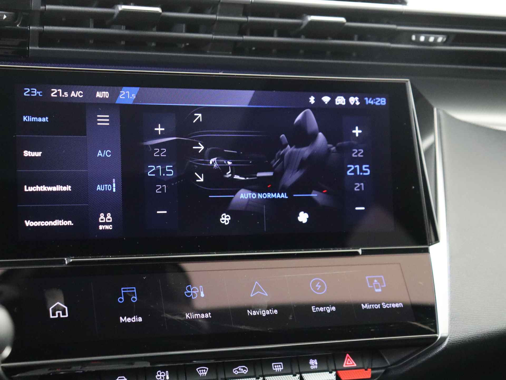 Peugeot 408 1.6 HYbrid GT 180 pk EAT8 | Adapt. cruise control | Rondomcamera | Rijstrooksensor | Elektr. bedienbare achterklep | Demo met oplopende km.stand | Beschikbaar v.a. eind okt. | - 12/45