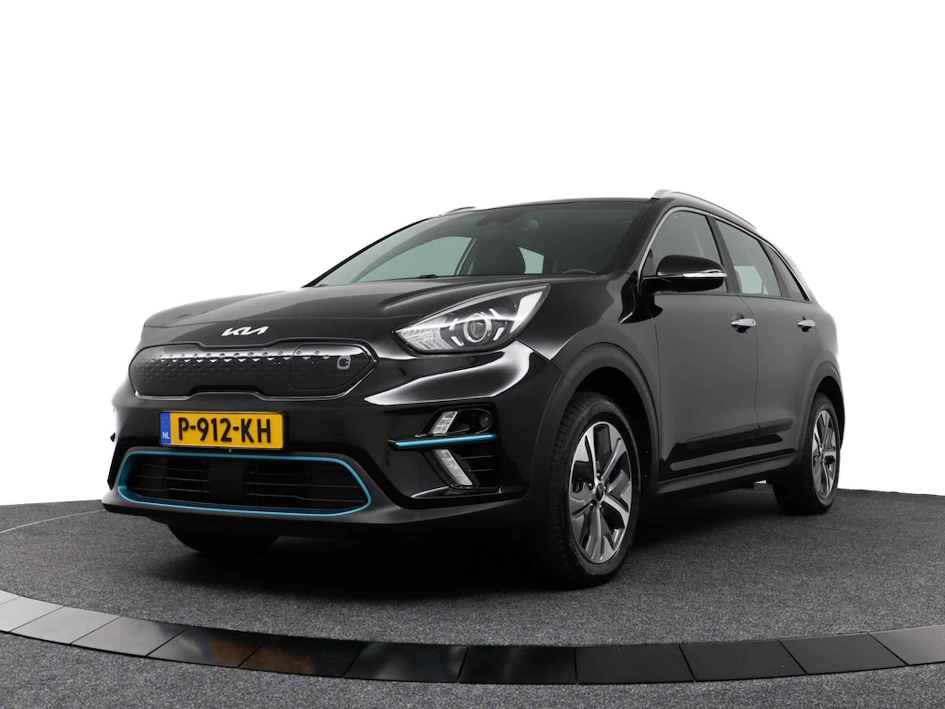 Kia e-Niro DynamicLine 64 kWh *€2000 Subsidie beschikbaar* - Apple CarPlay/Android Auto - Achteruitrijcamera - Adaptieve Cruise Control - Navigatie - Climate Control - Fabrieksgarantie tot 04-2029 - 3/61