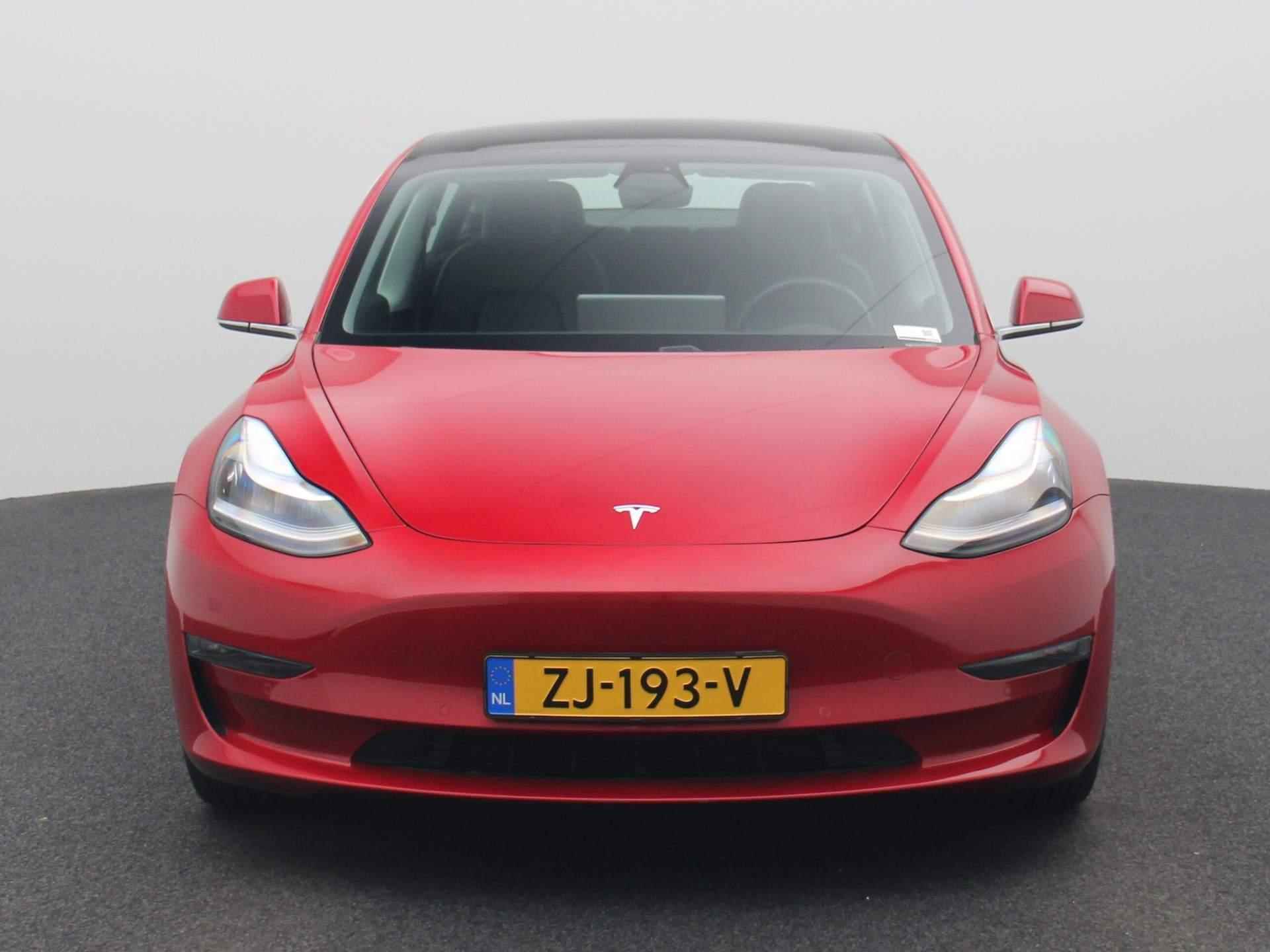 Tesla Model 3 Long Range AWD 75 kWh | Automaat | Dodehoek Detectie | Keyless Entry | Voorstoelen Verwarmd | WiFi voorbereiding | 12 Maanden BOVAG Garantie | - 3/36