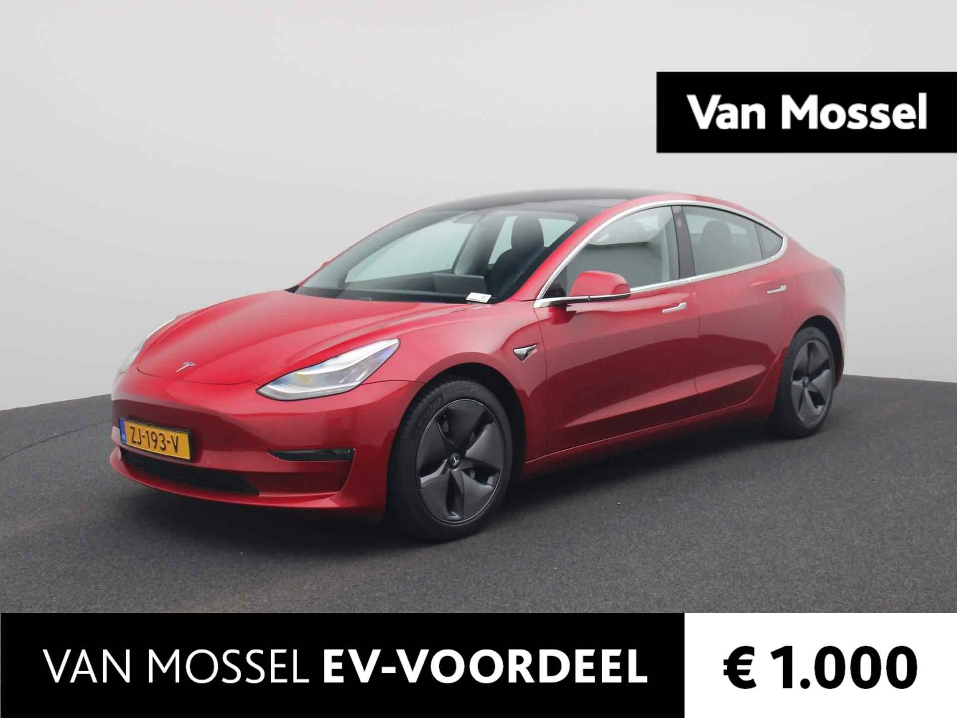 Tesla Model 3 Long Range AWD 75 kWh | Automaat | Dodehoek Detectie | Keyless Entry | Voorstoelen Verwarmd | WiFi voorbereiding | 12 Maanden BOVAG Garantie | - 1/36