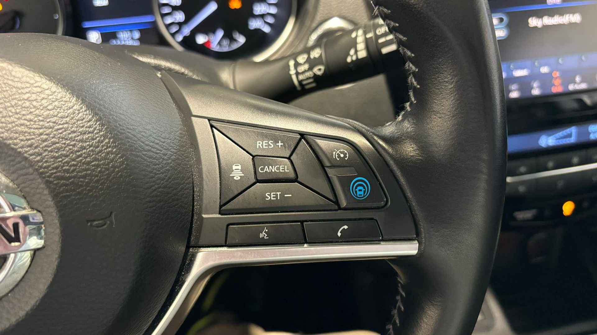 Nissan Qashqai 1.3 DIG-T Automaat Tekna *Trekhaak* - 15/32
