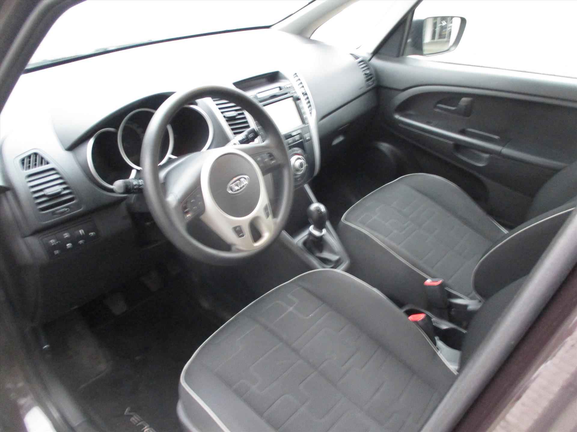 KIA Venga 1.4 CVVT 90pk / NAVI / CAMERA / BLUETOOTH - 7/16