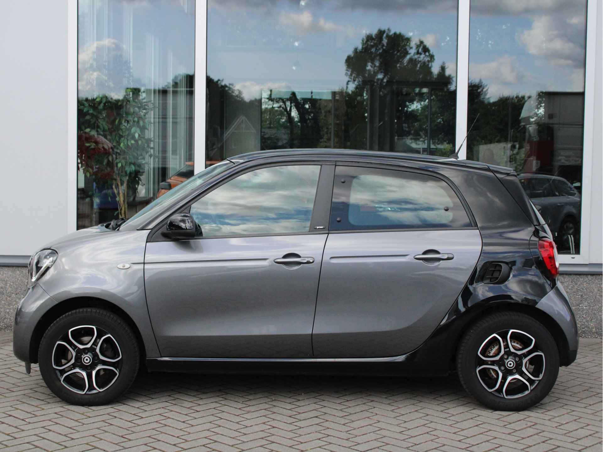 Smart Forfour 1.0 Business Solution PLUS Lederen Bekleding, Cruise en Climate Control, Navigatie, Bluetooth - 12/32