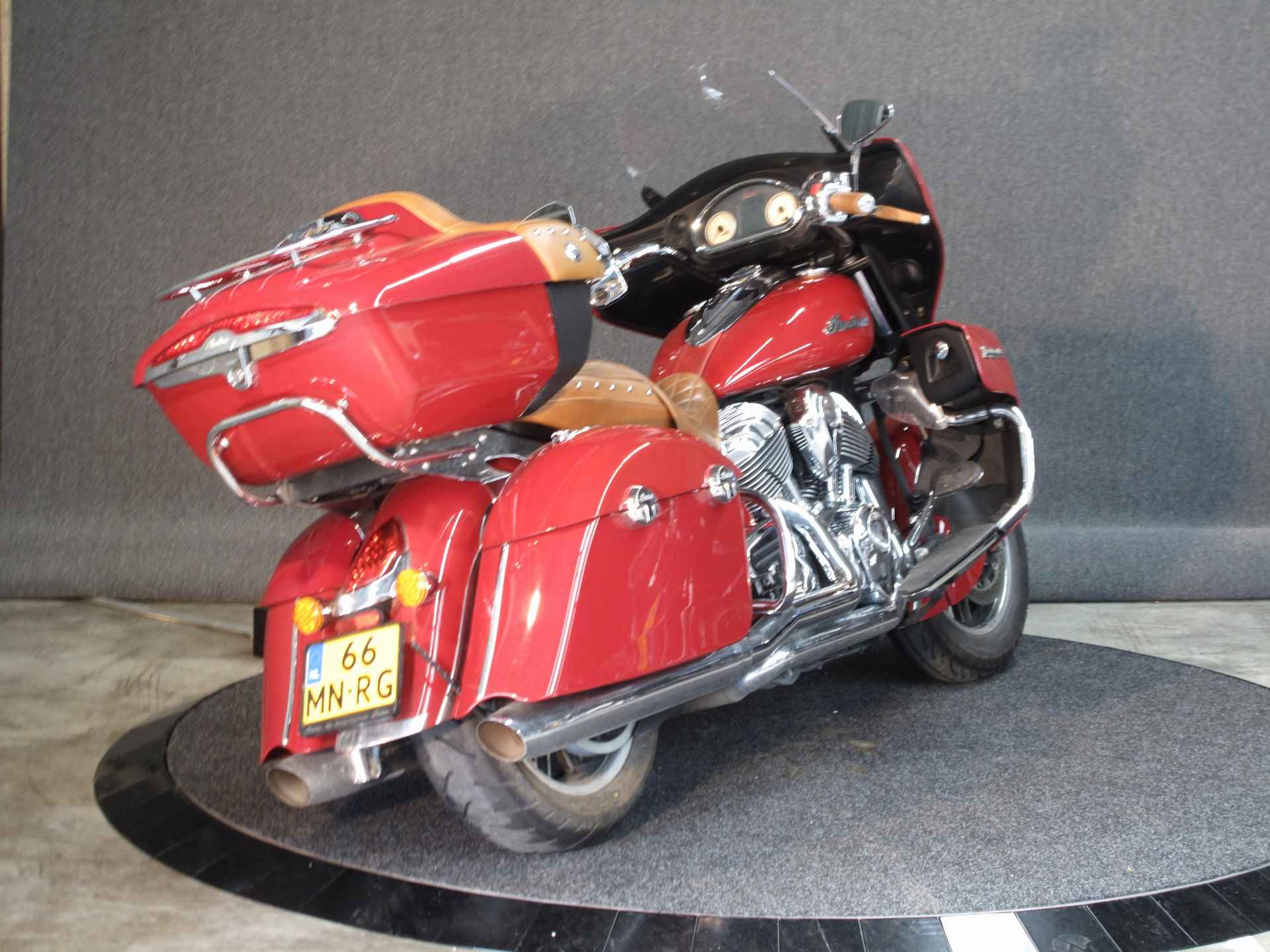 Indian Roadmaster The official Indian Motorcycle Dealer - 4/13