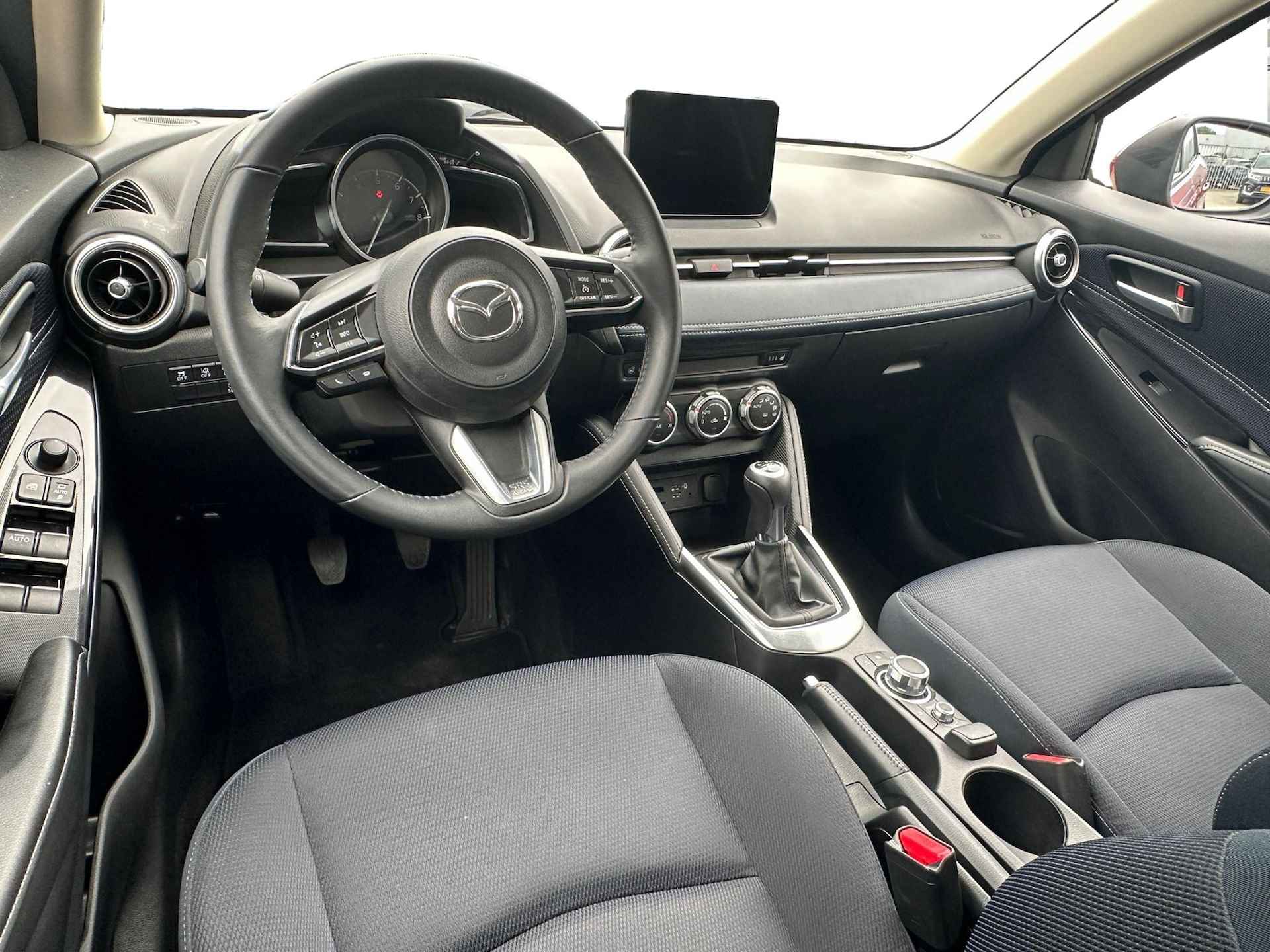 Mazda 2 1.5 Skyactiv-G Luxury | I-Activsense pakket | Trekhaak afneembaar - 4/18
