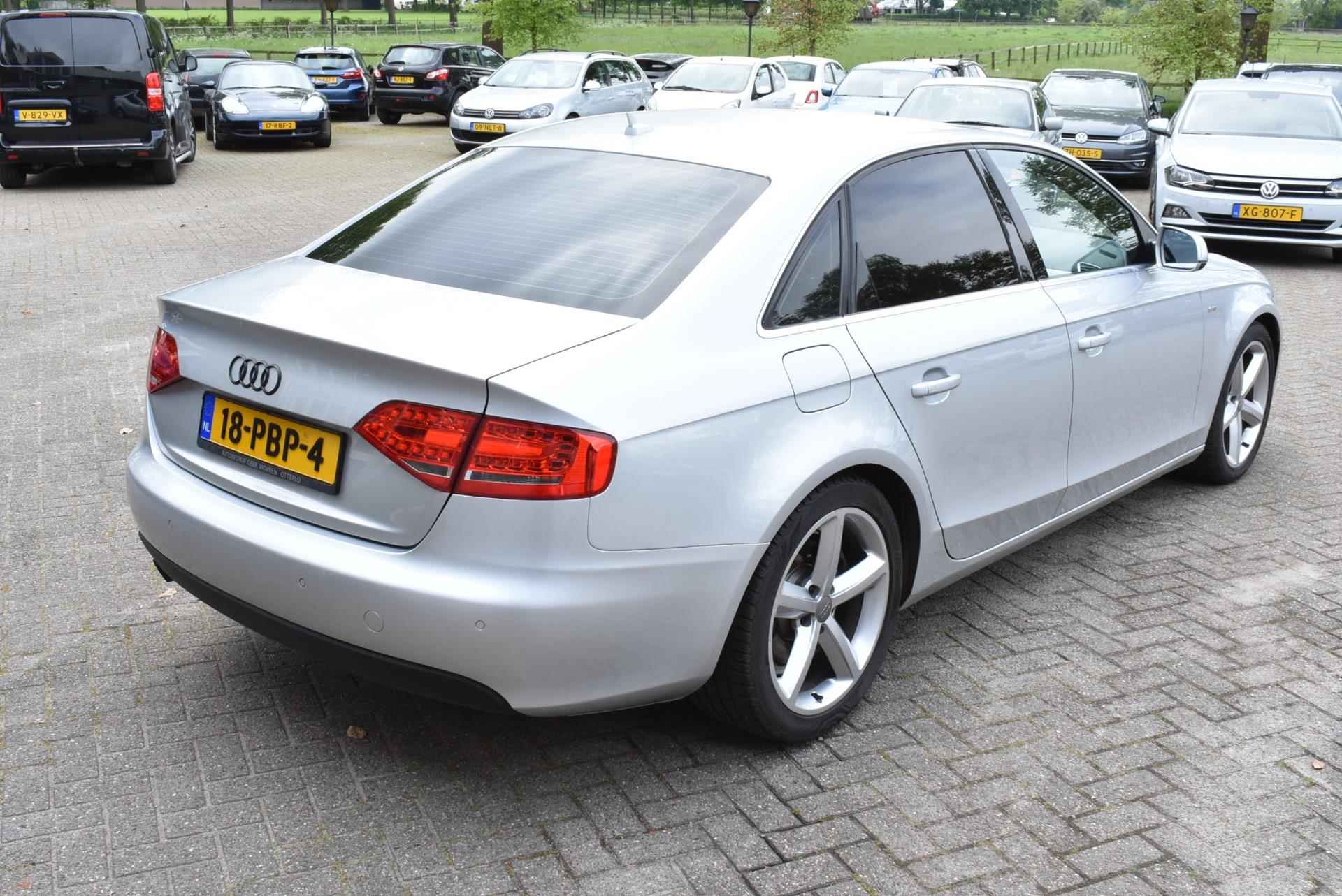 Audi A4 1.8 TFSI Pro Line S - 35/37