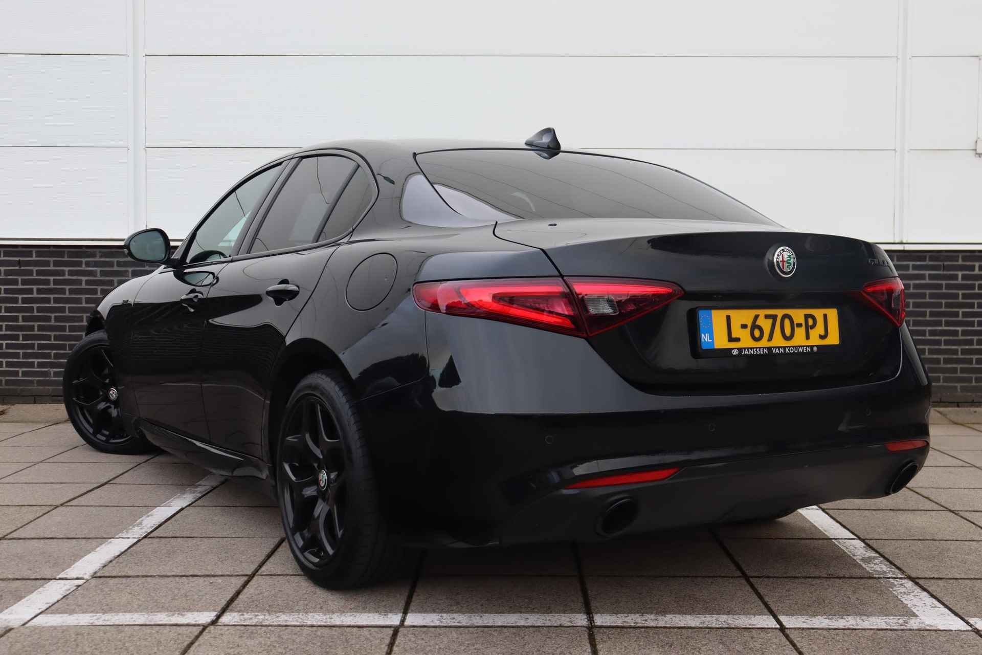 Alfa Romeo Giulia 2.0T Sprint *Veloce * 200PK * Leder Cognac * - 6/46