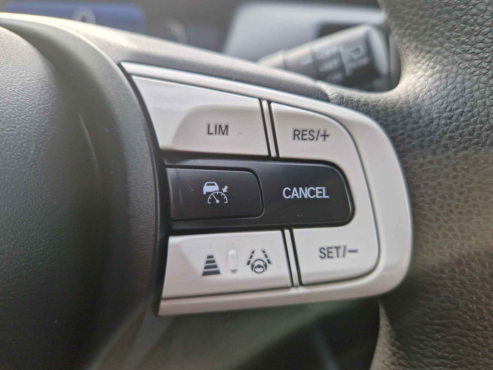Honda Jazz 1.5 e:HEV Elegance Parkeersensoren, Apple/Android, Stoel verwarming , All-in Rijklaarprijs - 17/30