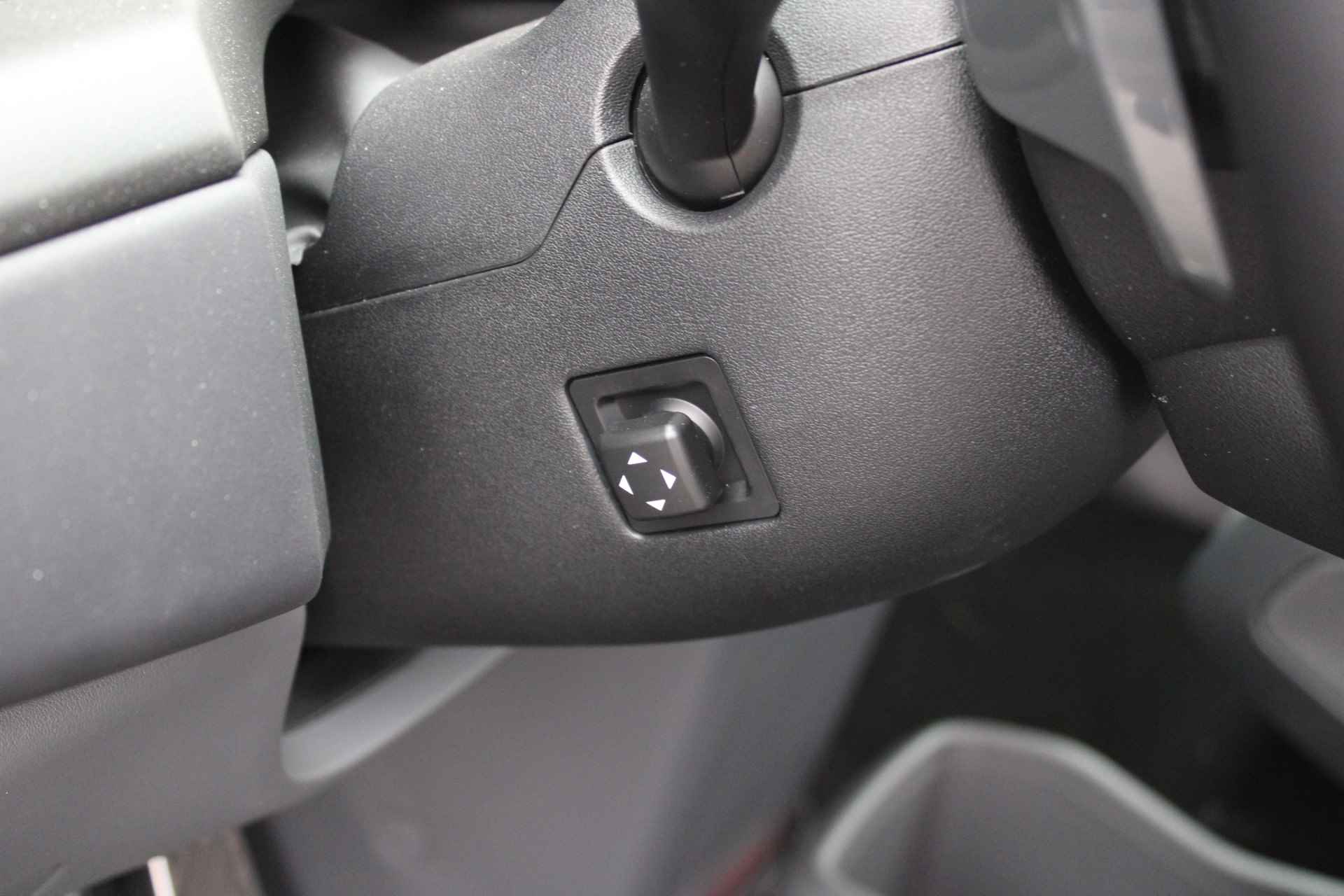 Kia EV9 Launch Edition GT-Line AWD 99.8 kWh | BTW Auto | 7 persoons | 384 PK | 2500 KG Trekkracht | - 13/49