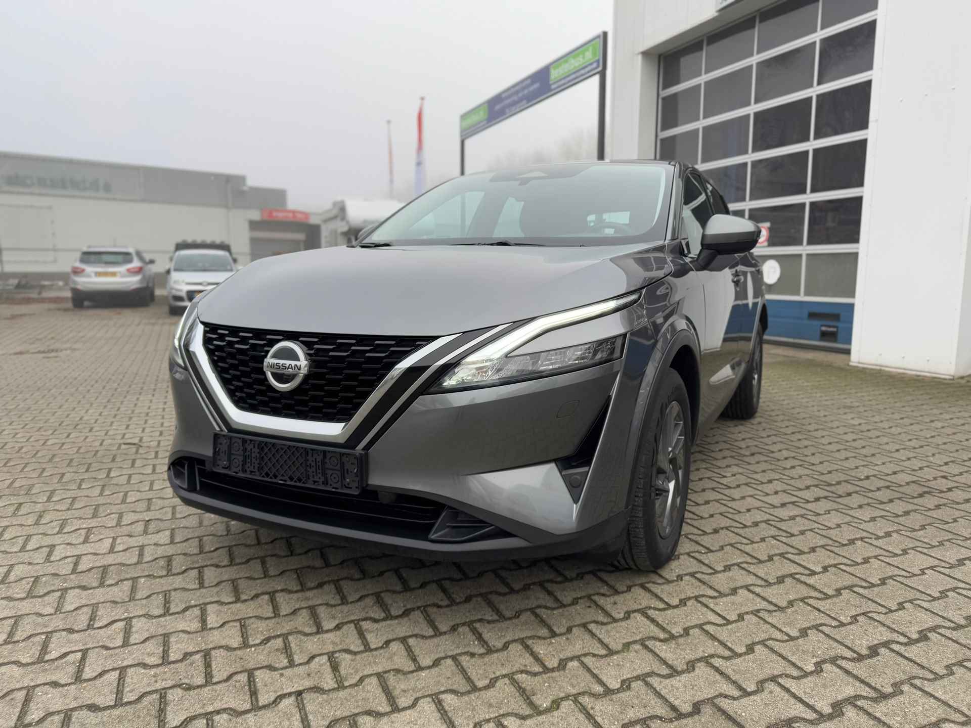 Nissan Qashqai 1.3 MHEV 160PK Acenta Automaat (RIJKLAARPRIJS / BOVAG) - 2/30