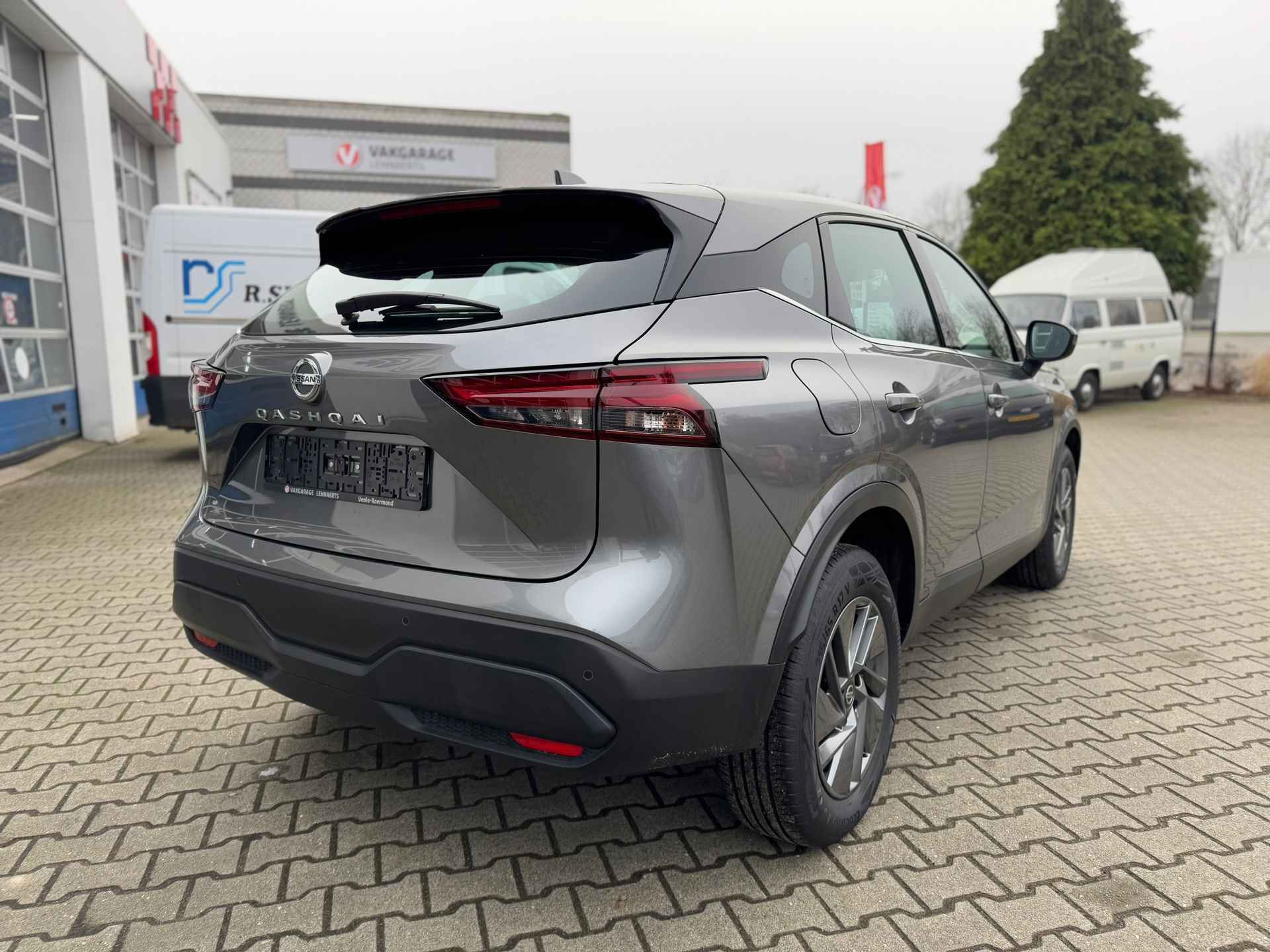 Nissan Qashqai 1.3 MHEV 160PK Acenta Automaat (RIJKLAARPRIJS / BOVAG) - 9/30