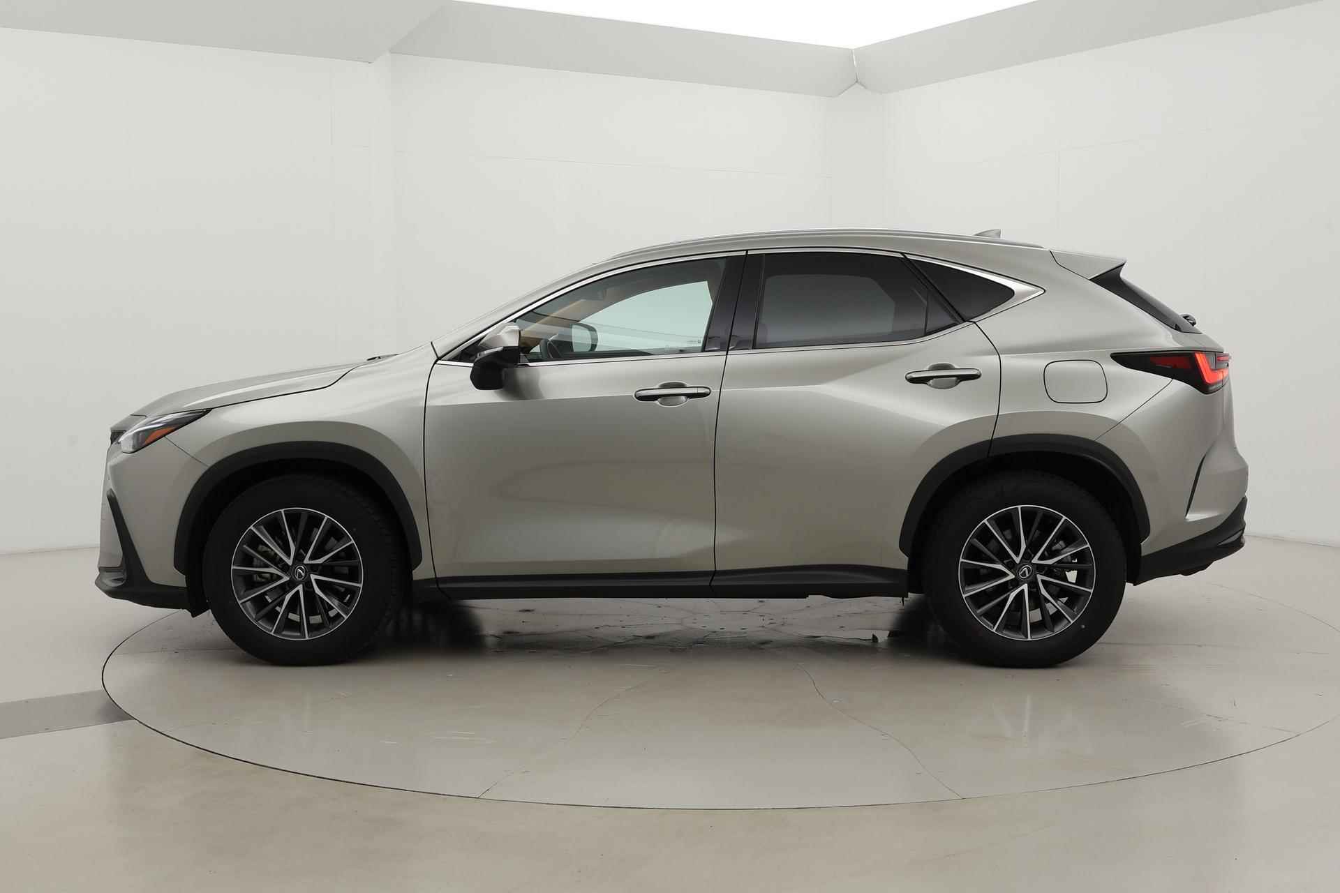 Lexus NX 450h+ AWD Luxury Line | Leder | Stoel-/stuurverwarming | Dodehoek detectie - 18/42