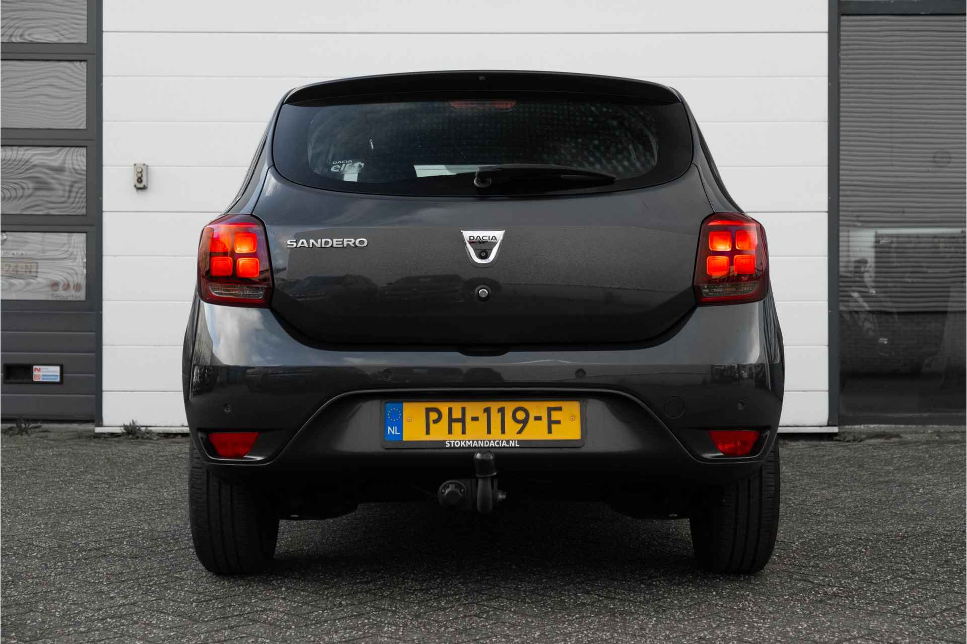 Dacia Sandero 0.9 TCe Laureate Easy-R | Automaat | Camera achter | Navigatie | incl. Bovag rijklaarpakket met 12 maanden garantie - 7/43