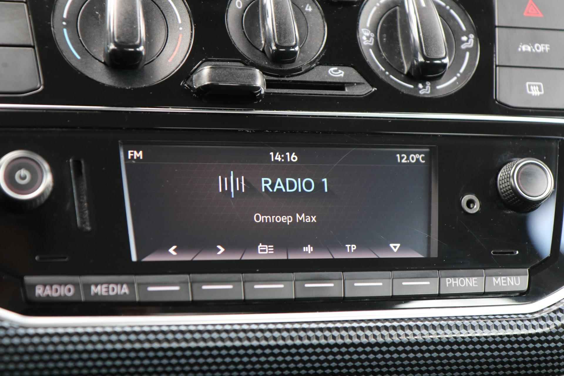 Volkswagen up! 1.0 65pk | Bluetooth | Airco | DAB Radio - 24/38