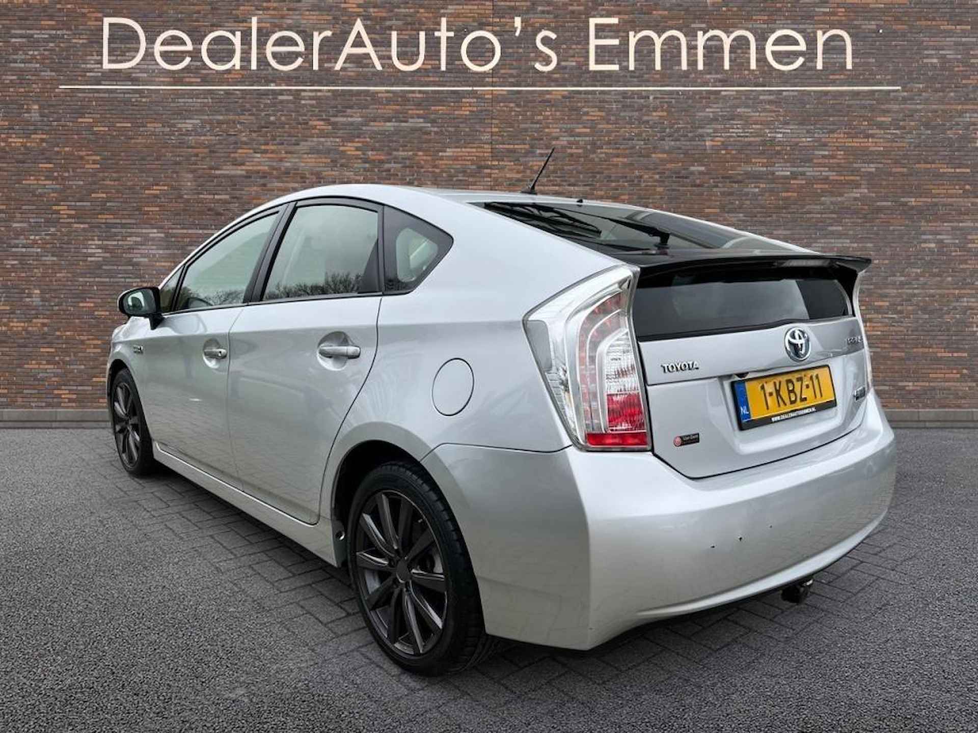 Toyota Prius 1.8 Plug-in LEDER NAVIGATIE LMV XENON - 3/36