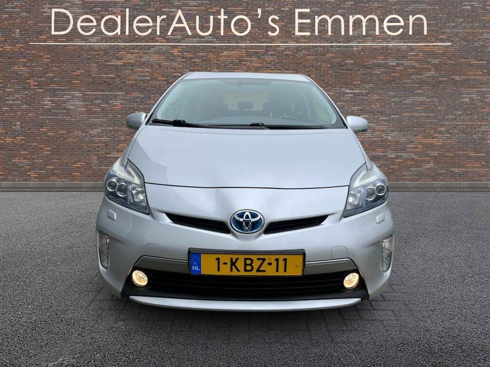 Toyota Prius 1.8 Plug-in LEDER NAVIGATIE LMV XENON - 9/36