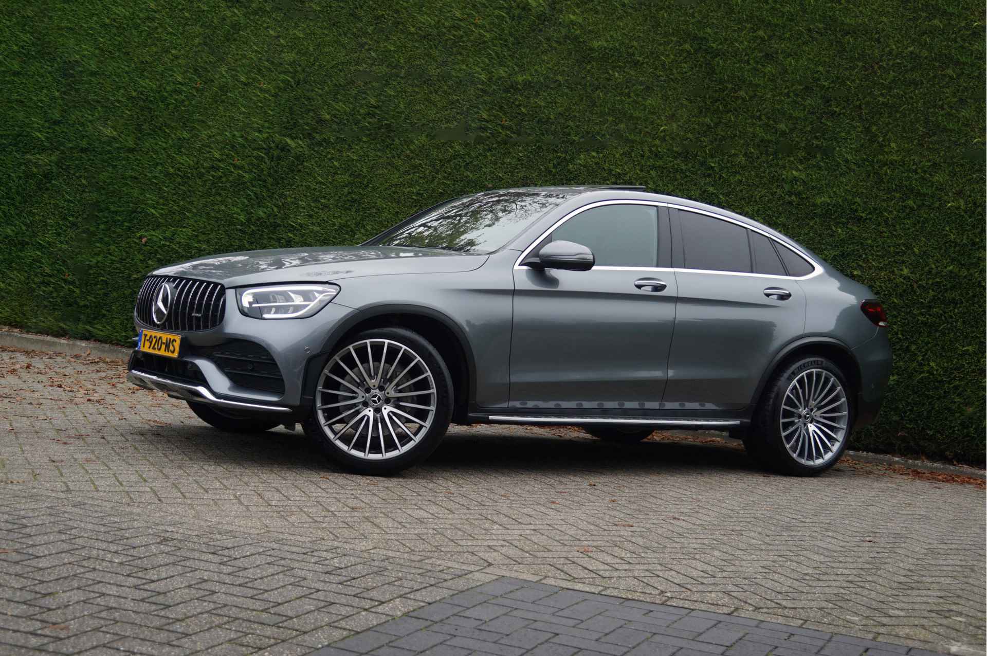 Mercedes-Benz GLC Coupé GLC 300 4M Coupé AMG Line | Schuifdak Distronic Dodehoek Keyless - 29/60