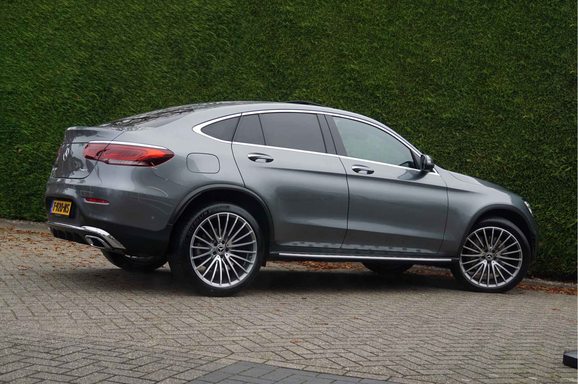 Mercedes-Benz GLC Coupé GLC 300 4M Coupé AMG Line | Schuifdak Distronic Dodehoek Keyless - 43/60